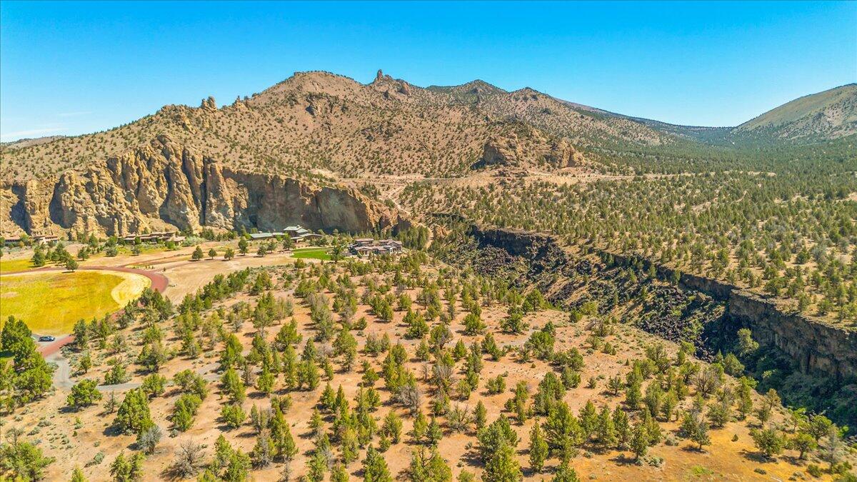 11300 NE Canyons Ranch Drive