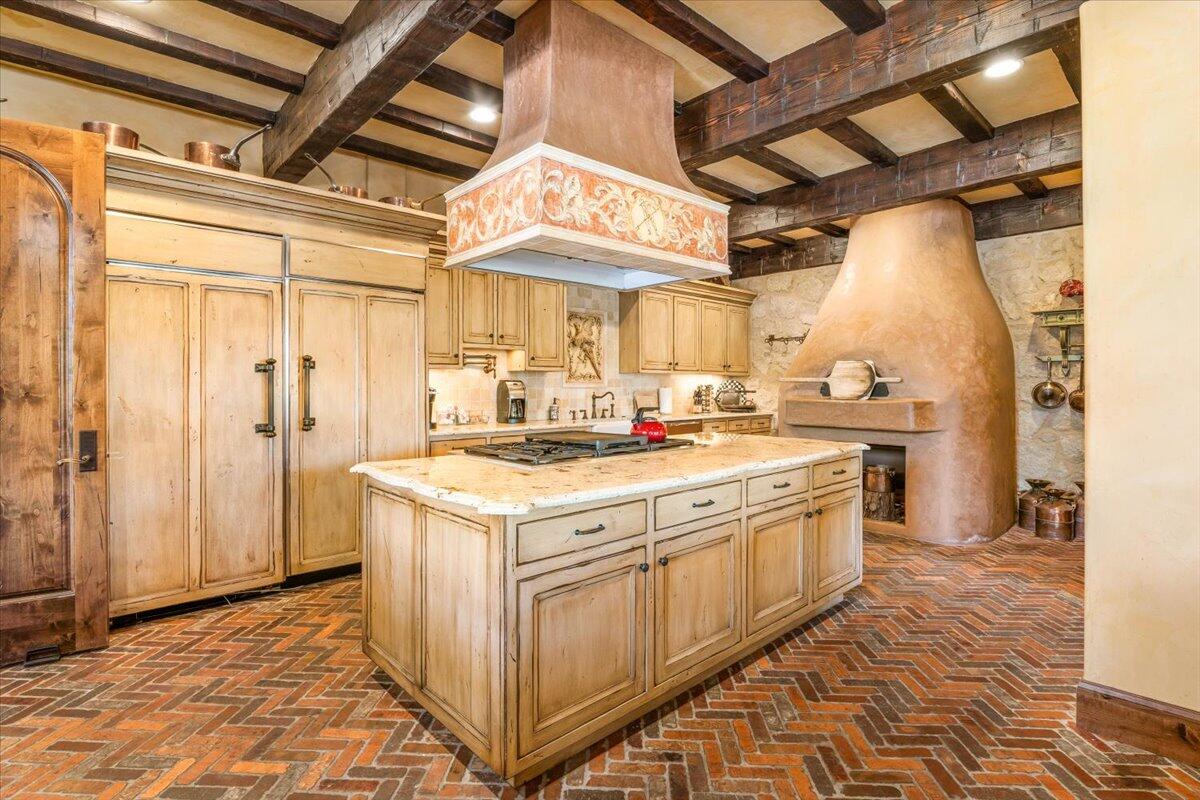 11300 NE Canyons Ranch Drive