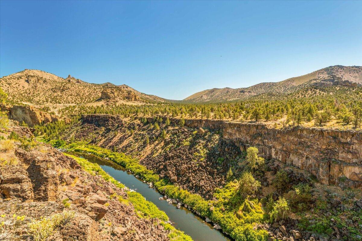 11300 NE Canyons Ranch Drive