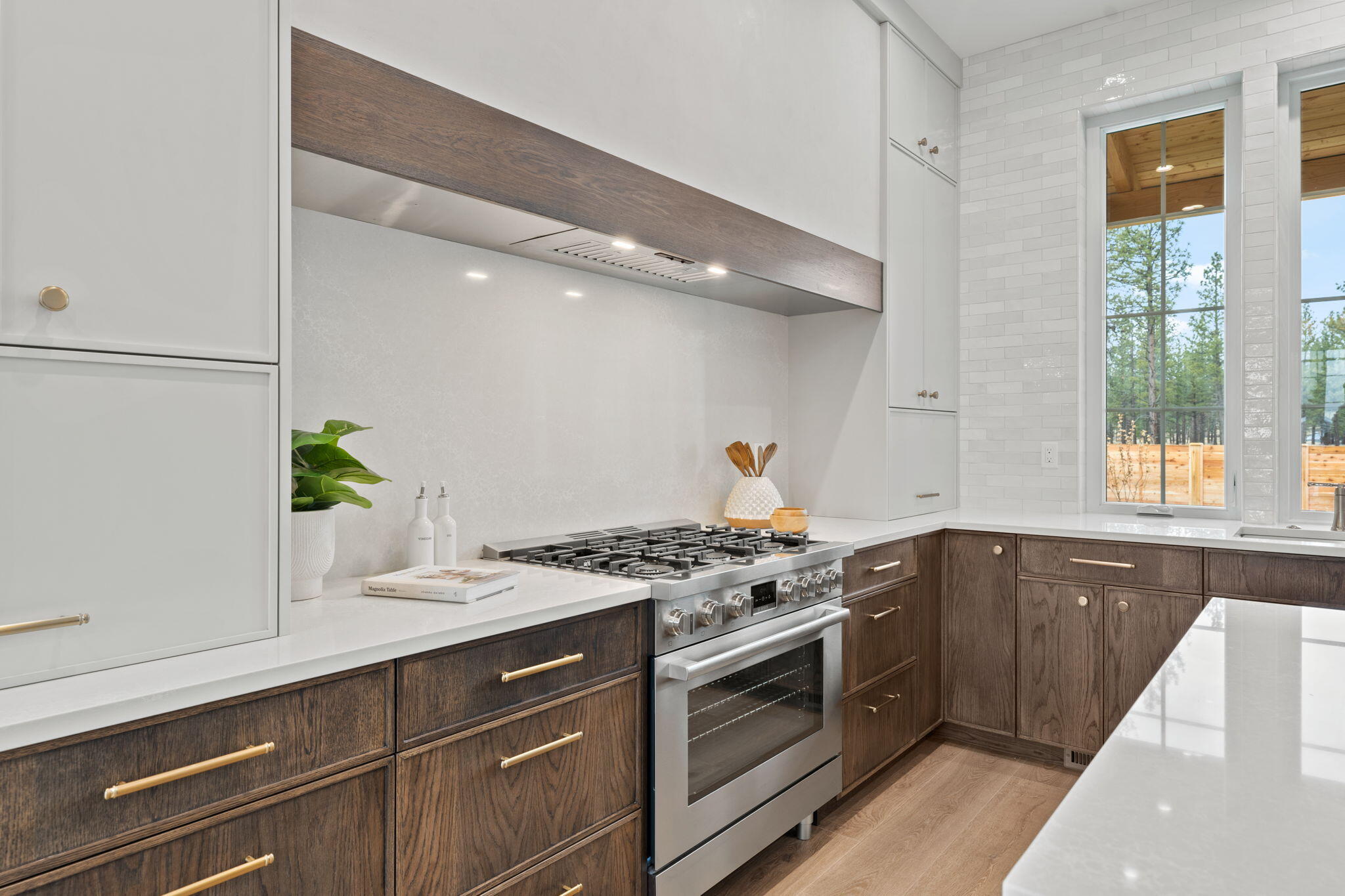 3190 NW Strickland Way, 197