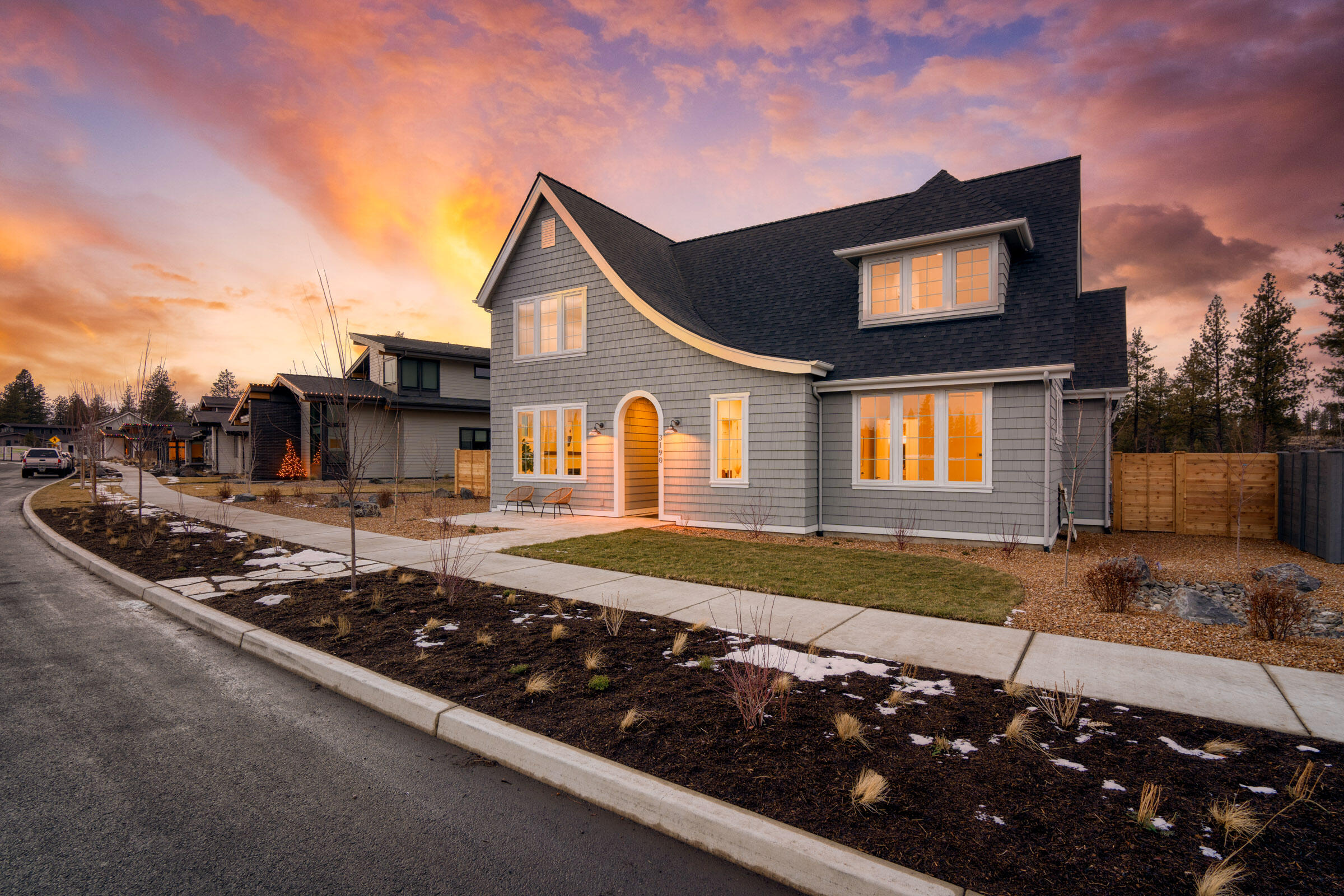 3190 NW Strickland Way, 197