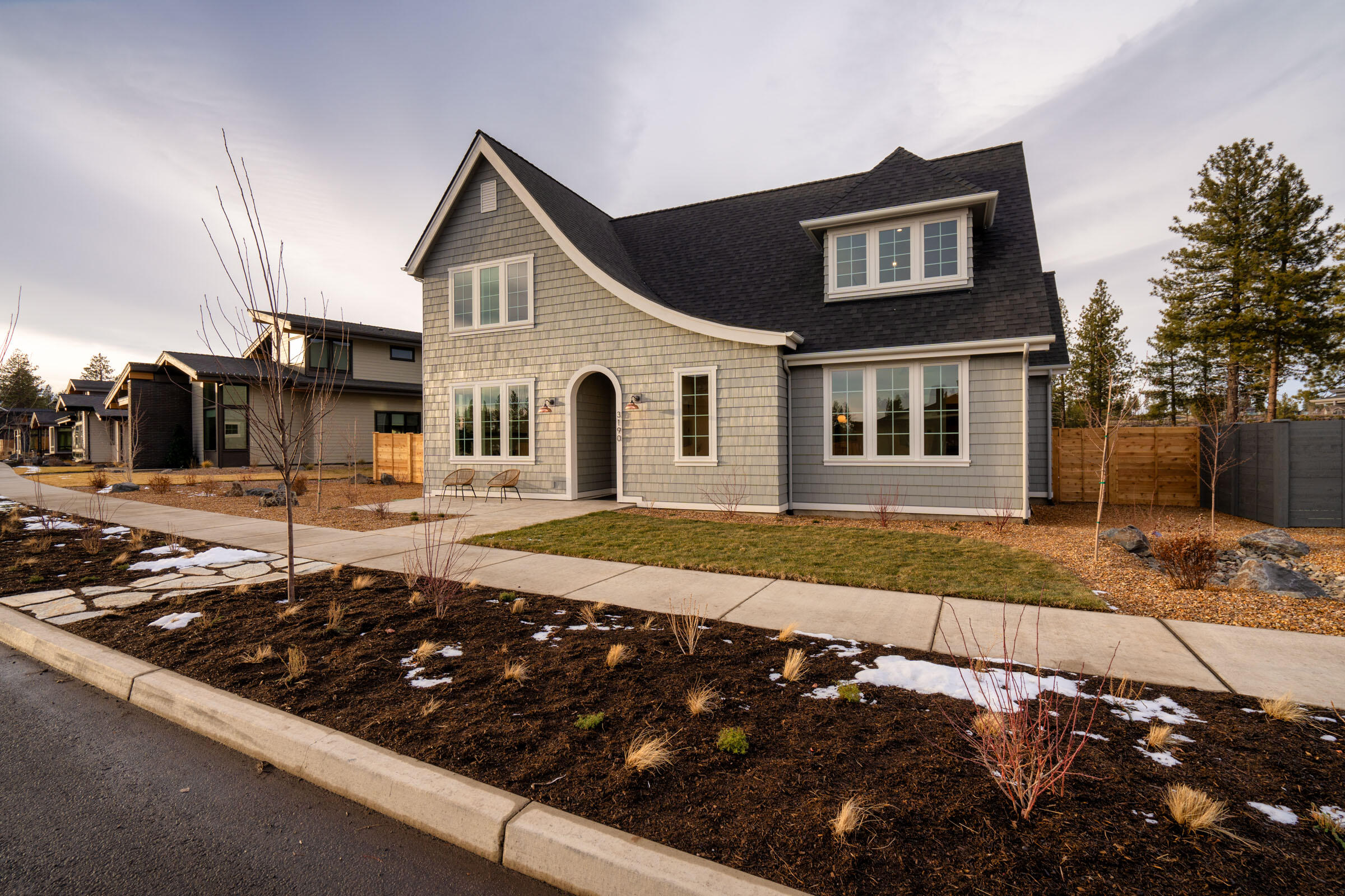 3190 NW Strickland Way, 197