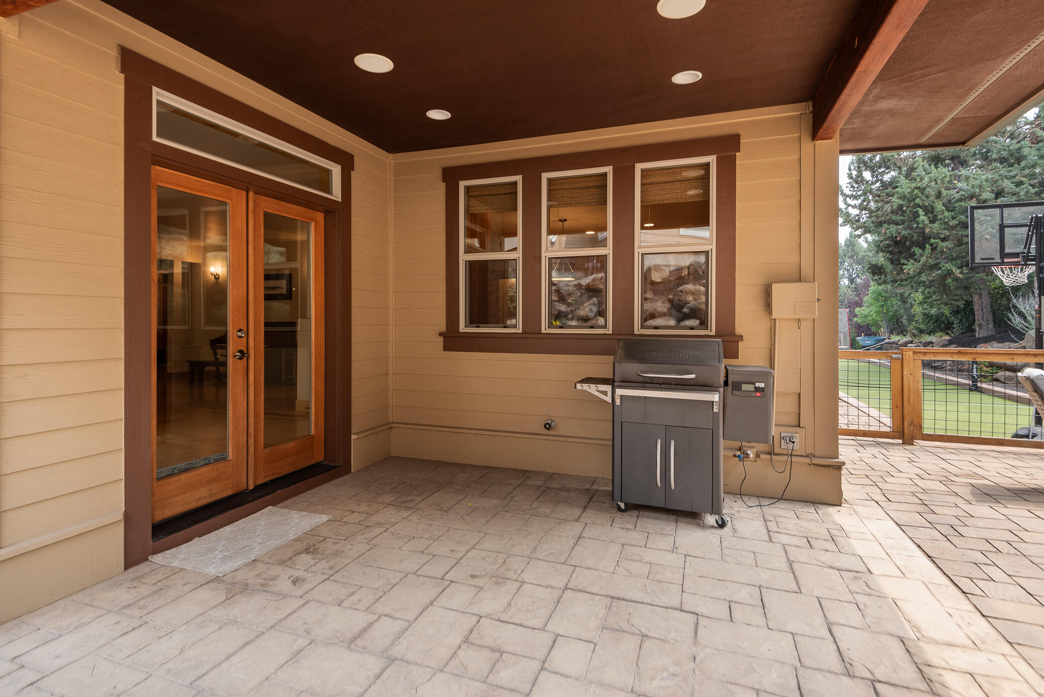 3409 NW Bryce Canyon Lane