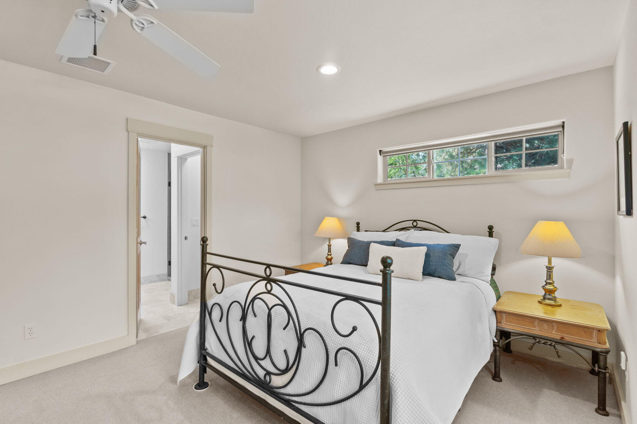 210 NW Skyliner Summit Loop