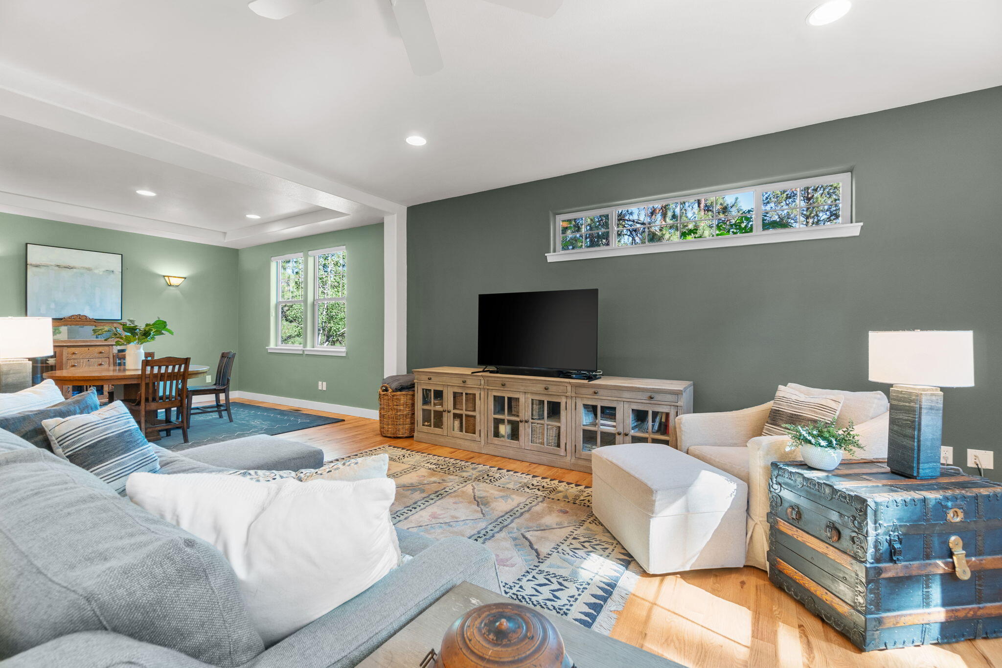 210 NW Skyliner Summit Loop