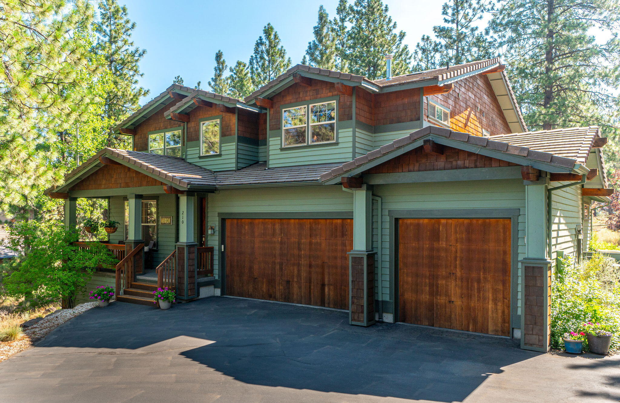 210 NW Skyliner Summit Loop