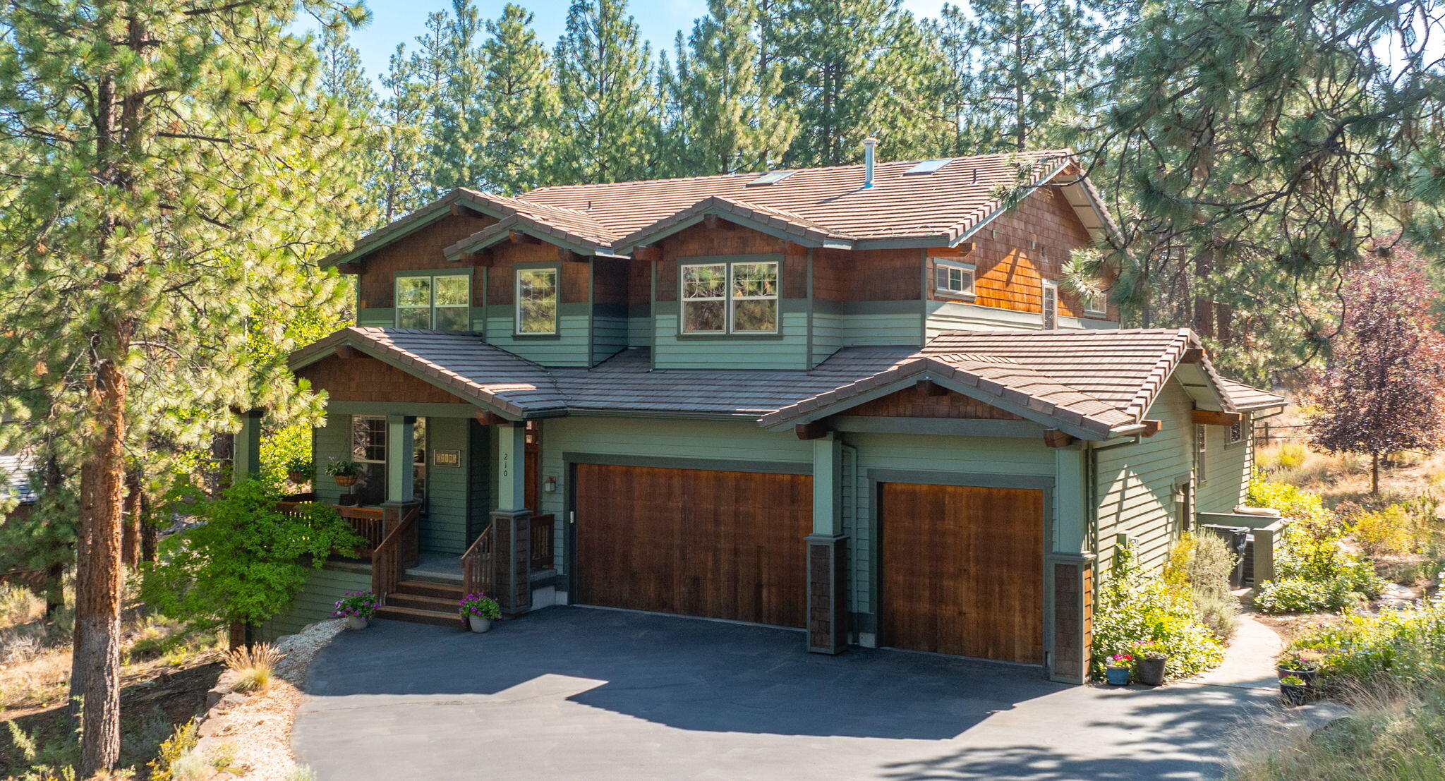 210 NW Skyliner Summit Loop