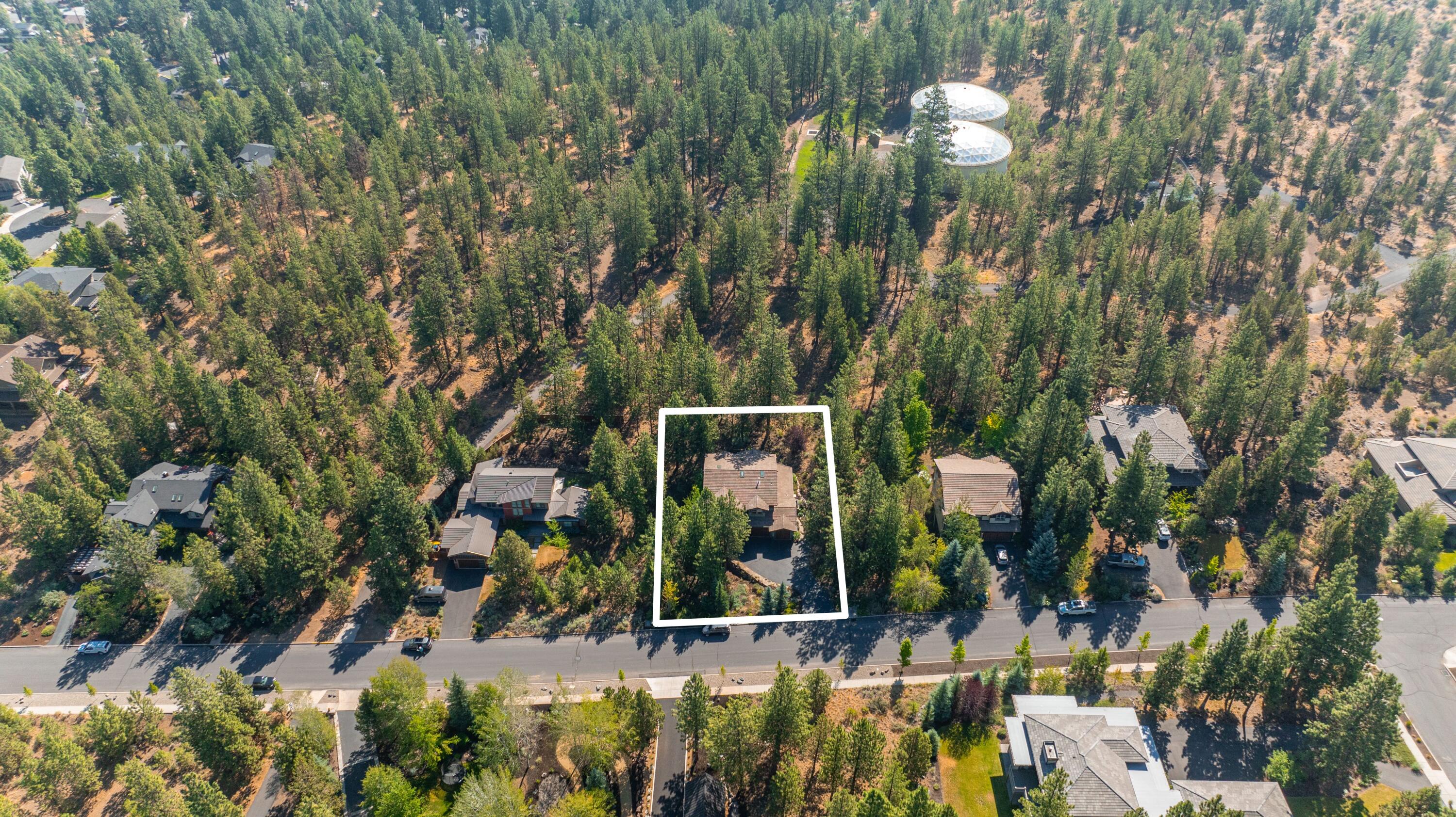210 NW Skyliner Summit Loop