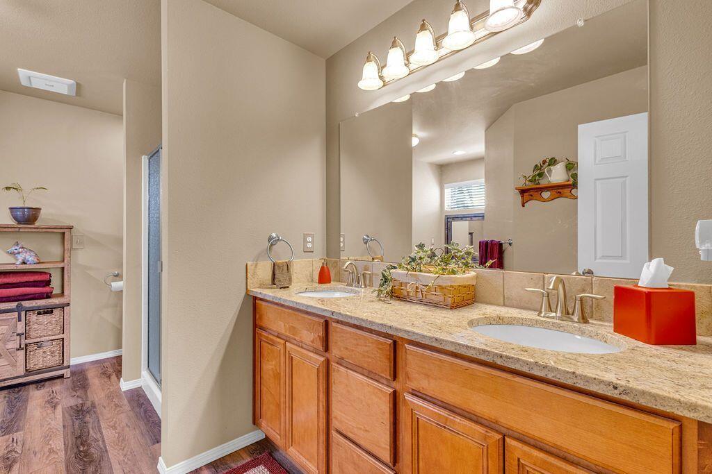4742 SE Sioux Loop