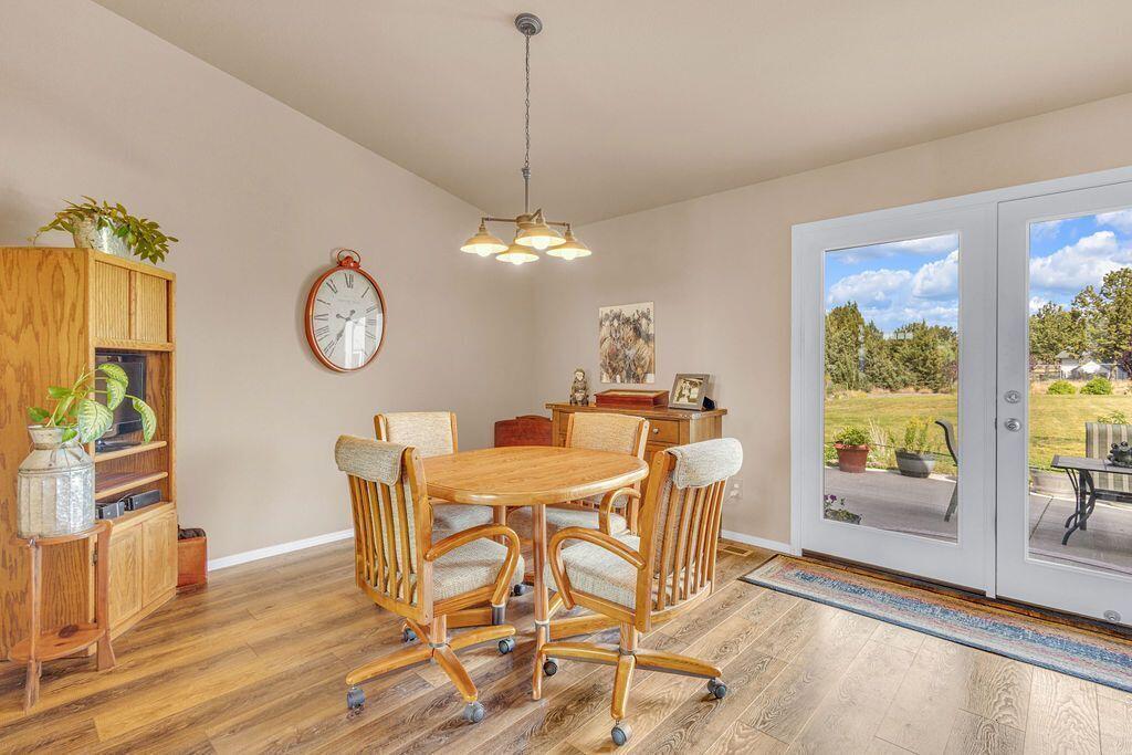 4742 SE Sioux Loop