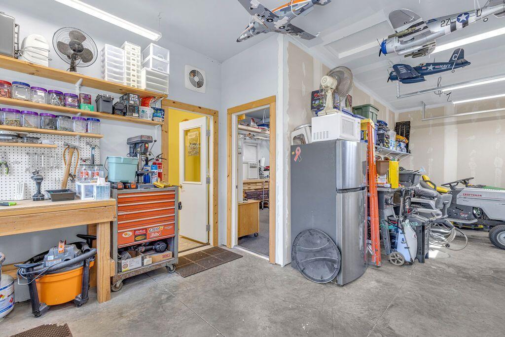 4742 SE Sioux Loop