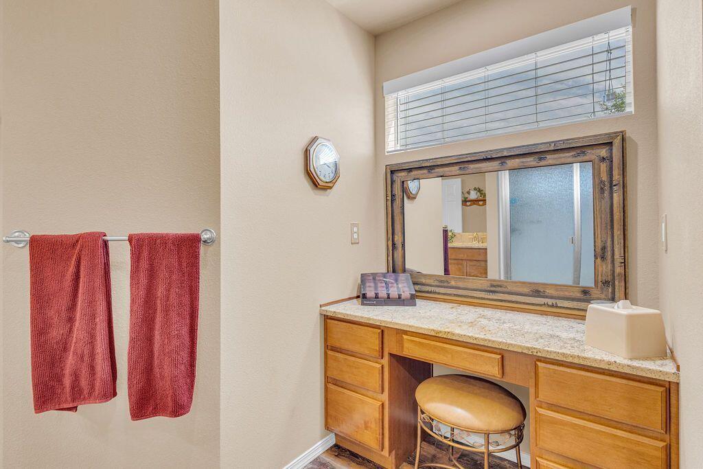 4742 SE Sioux Loop
