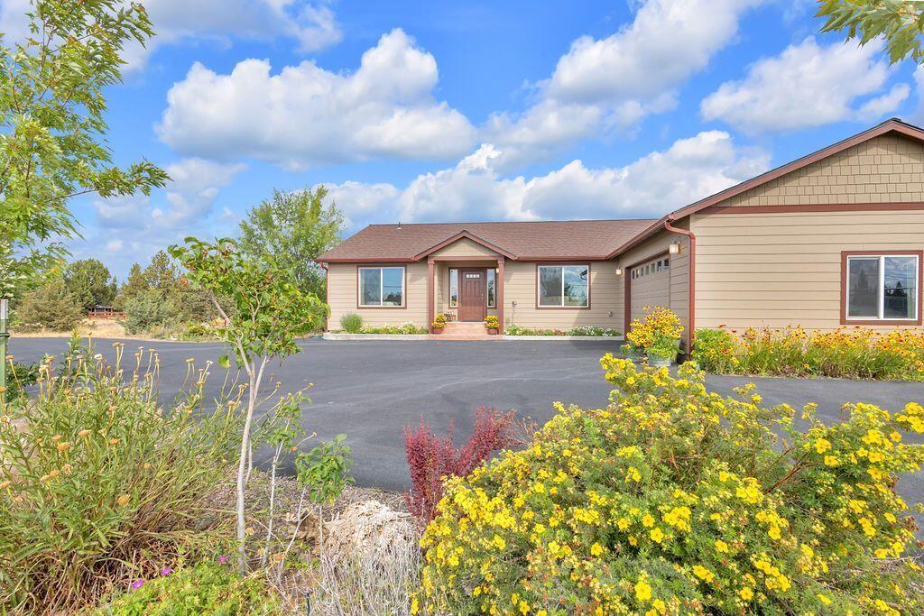 4742 SE Sioux Loop