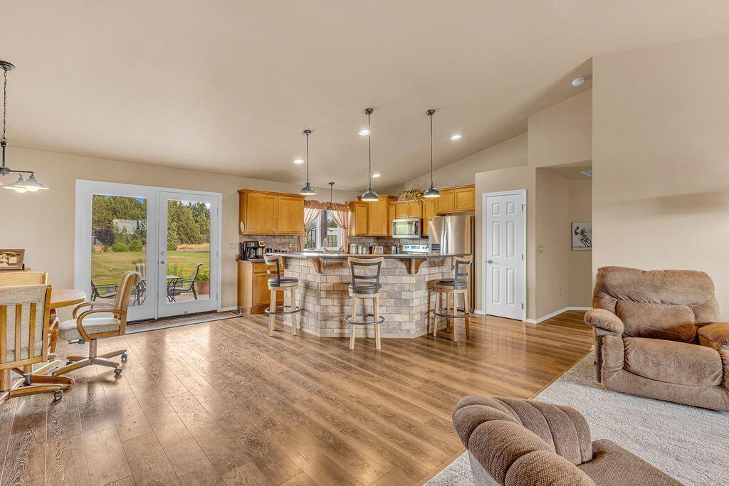 4742 SE Sioux Loop