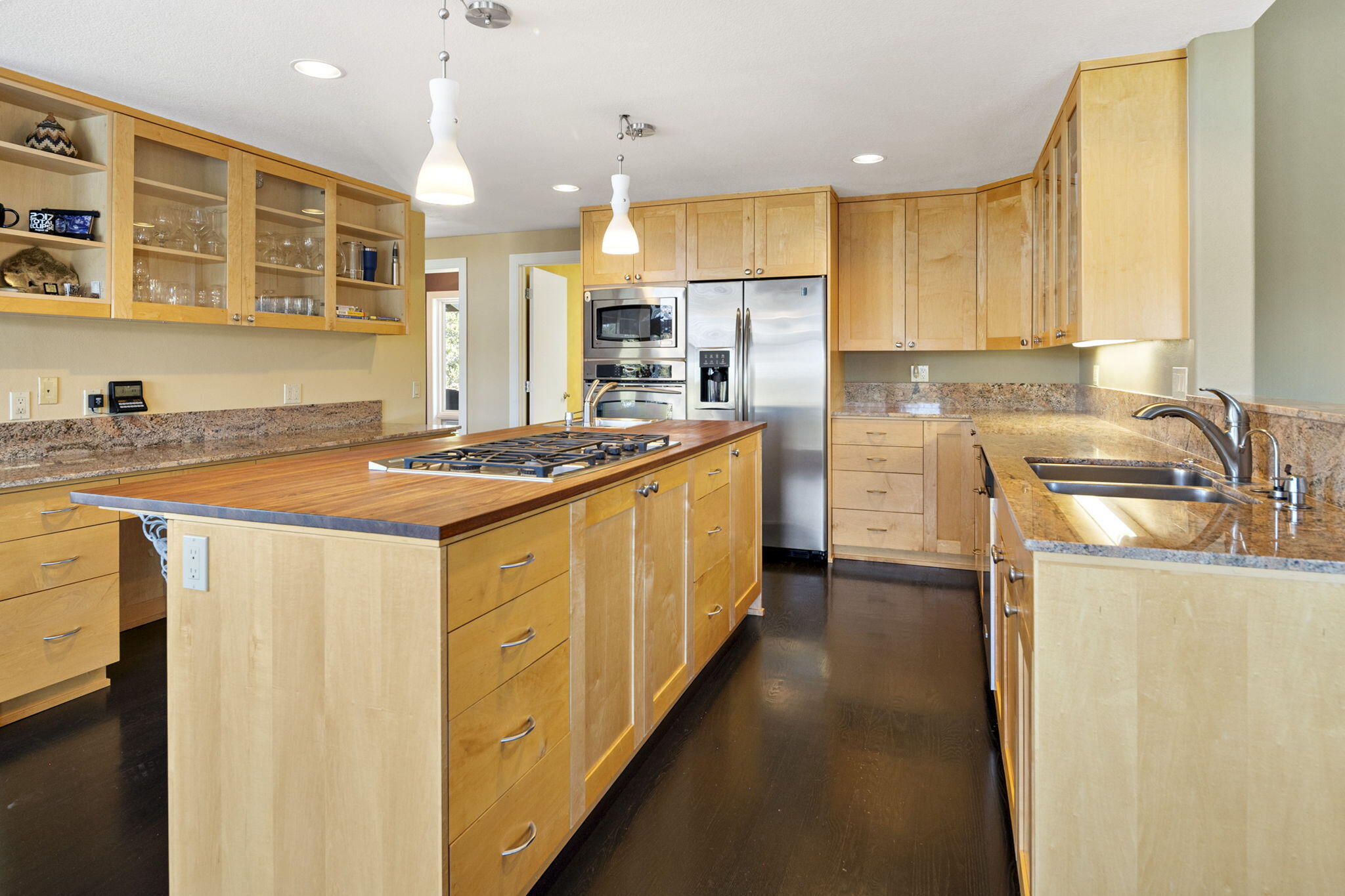 6322 NW Atkinson Avenue