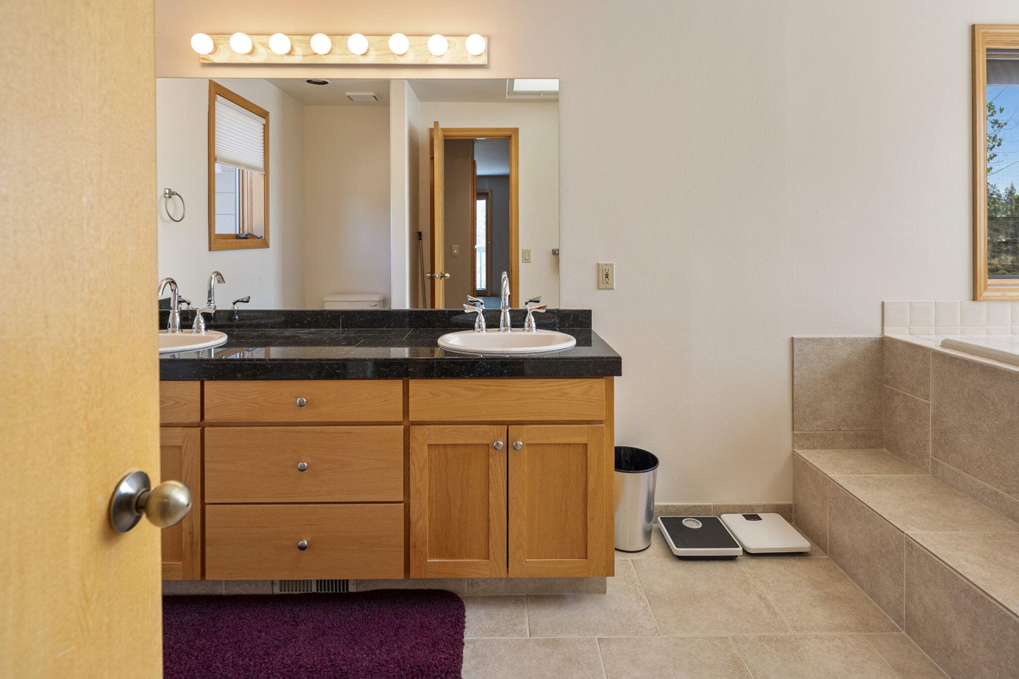 6322 NW Atkinson Avenue