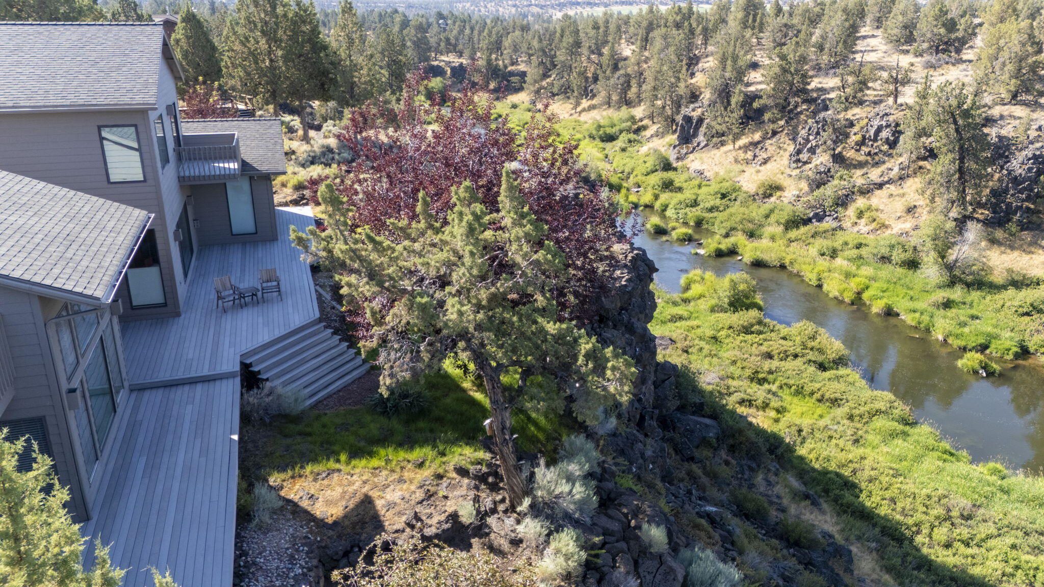 6322 NW Atkinson Avenue