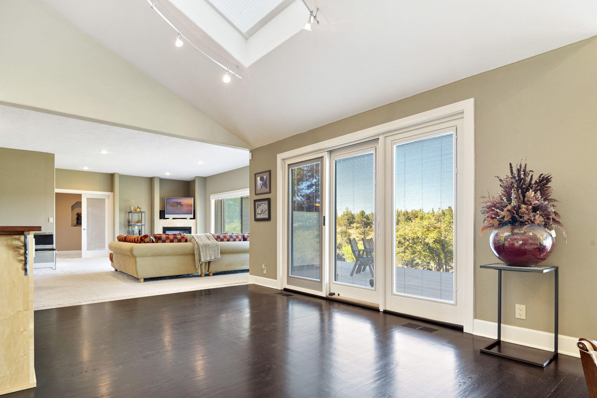 6322 NW Atkinson Avenue