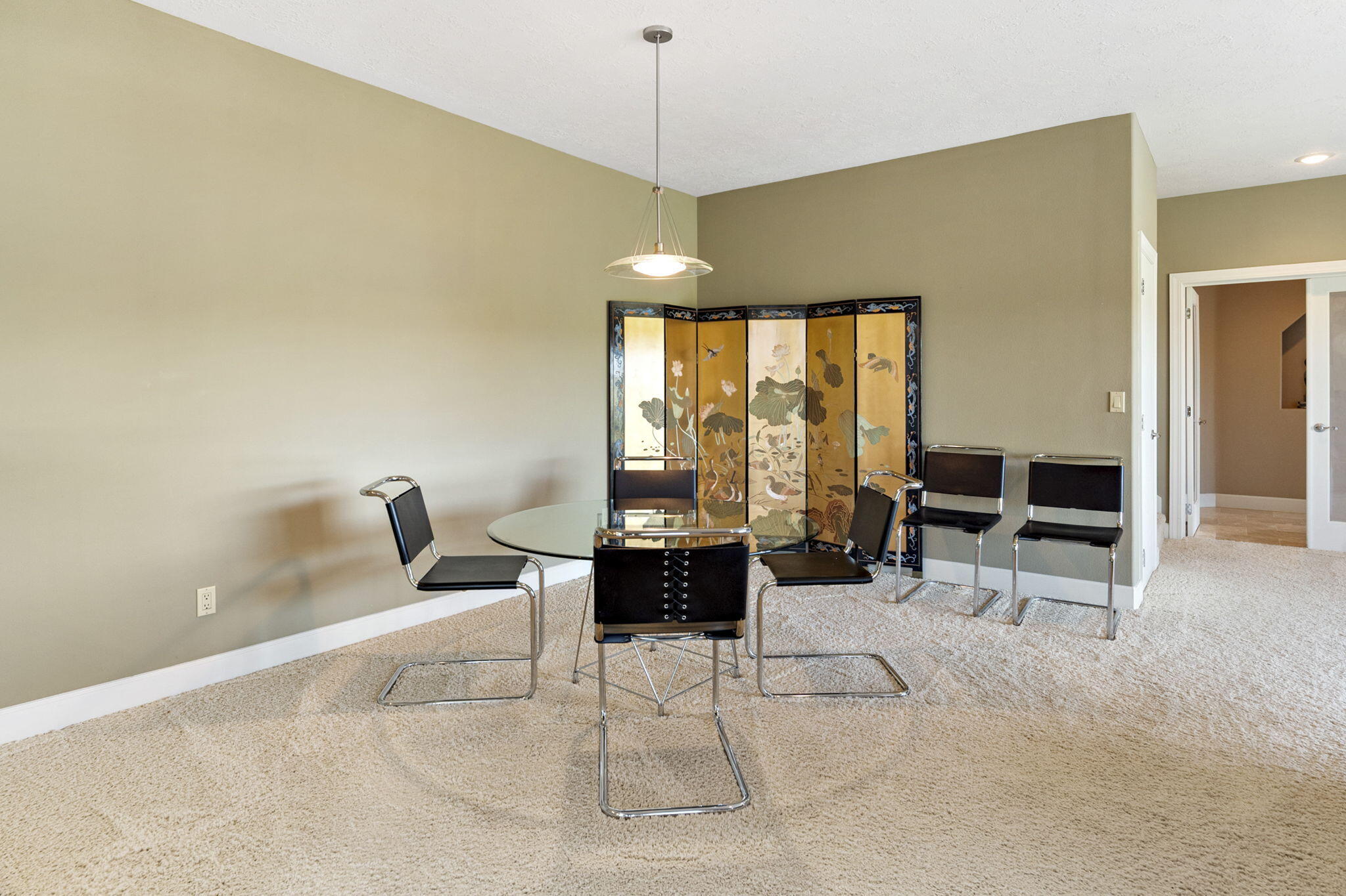 6322 NW Atkinson Avenue