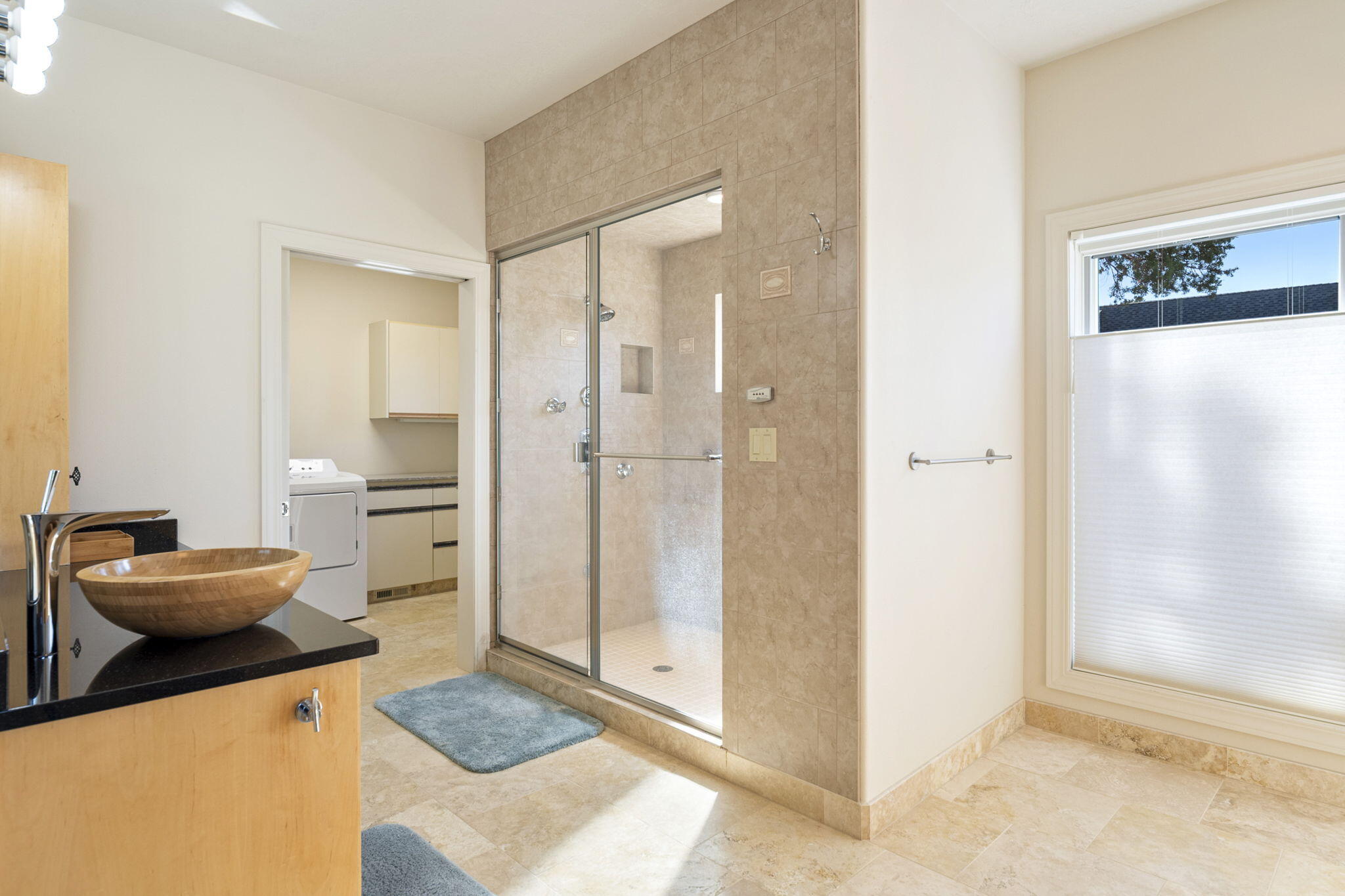 6322 NW Atkinson Avenue