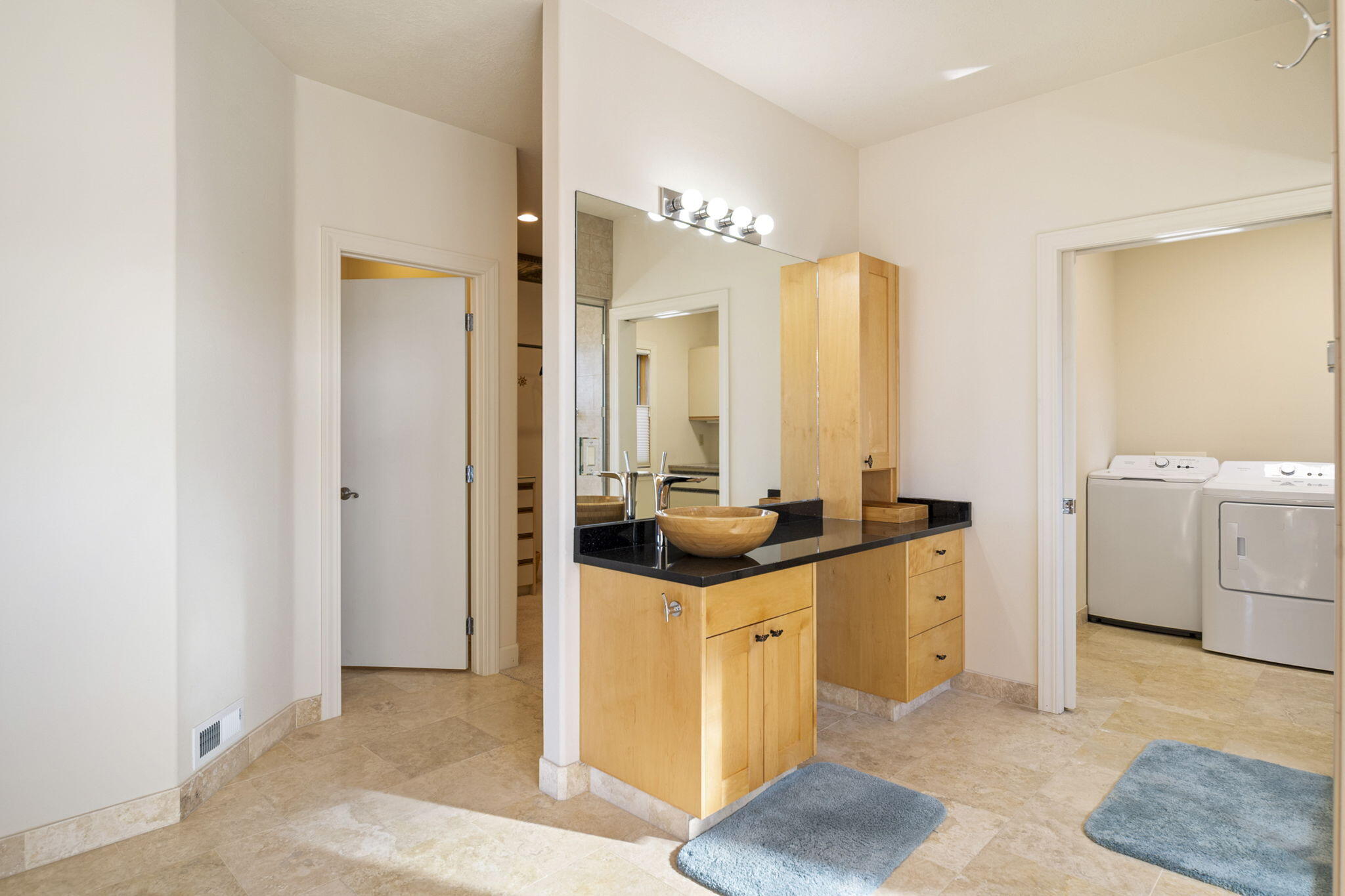 6322 NW Atkinson Avenue