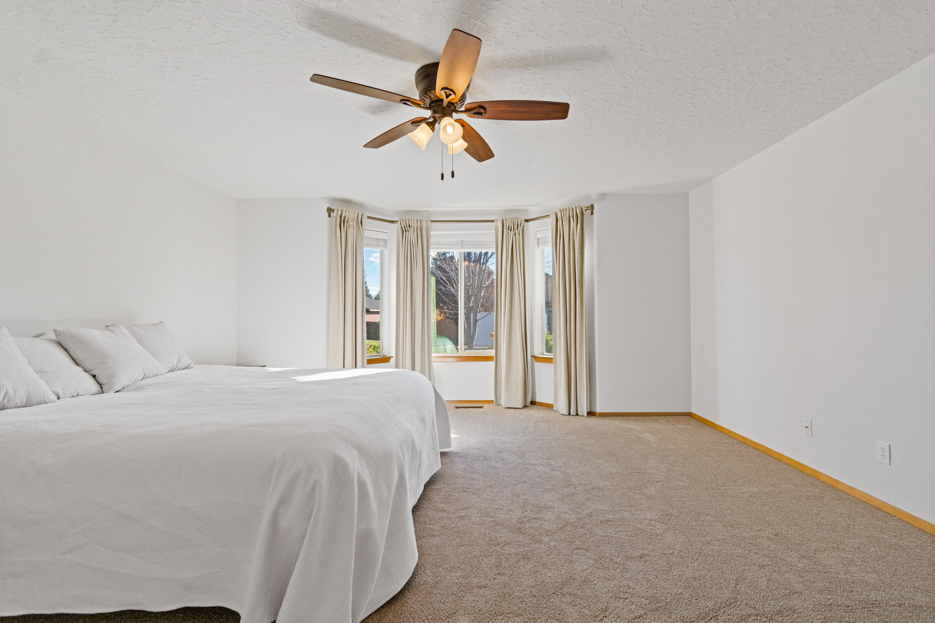 20544 Peak Ave Avenue