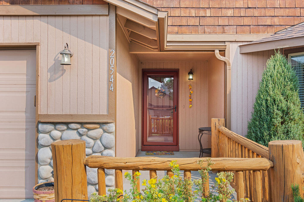 20544 Peak Ave Avenue