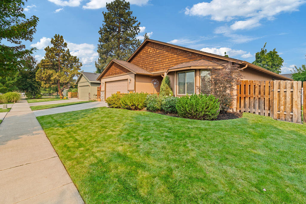 20544 Peak Ave Avenue