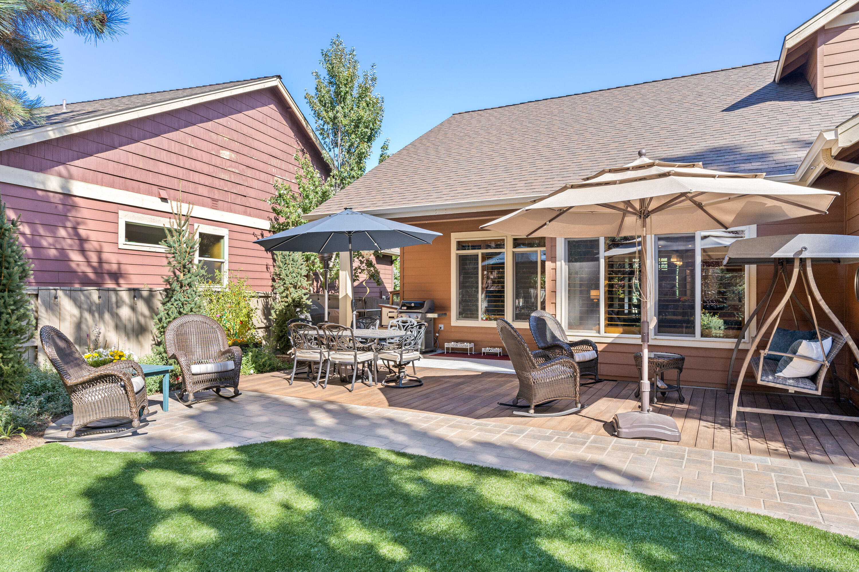 60809 Whitney Place