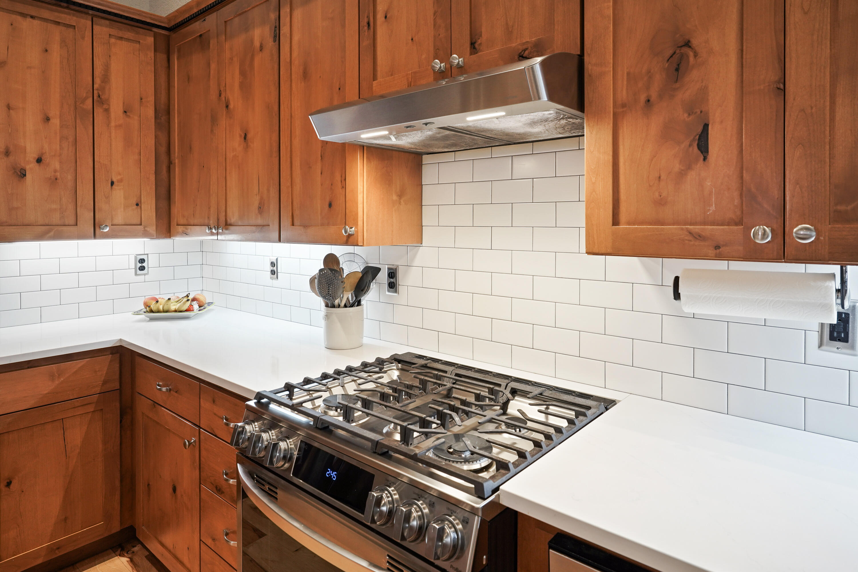 60809 Whitney Place
