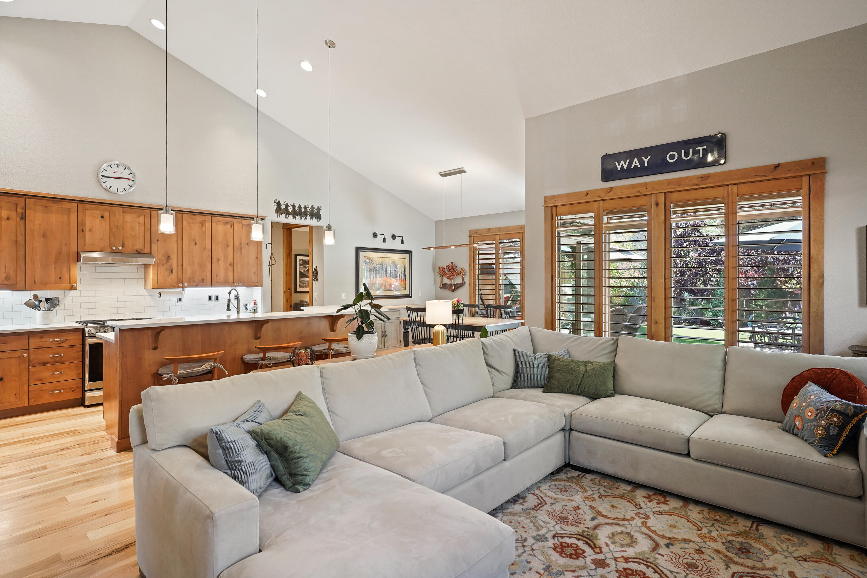 60809 Whitney Place