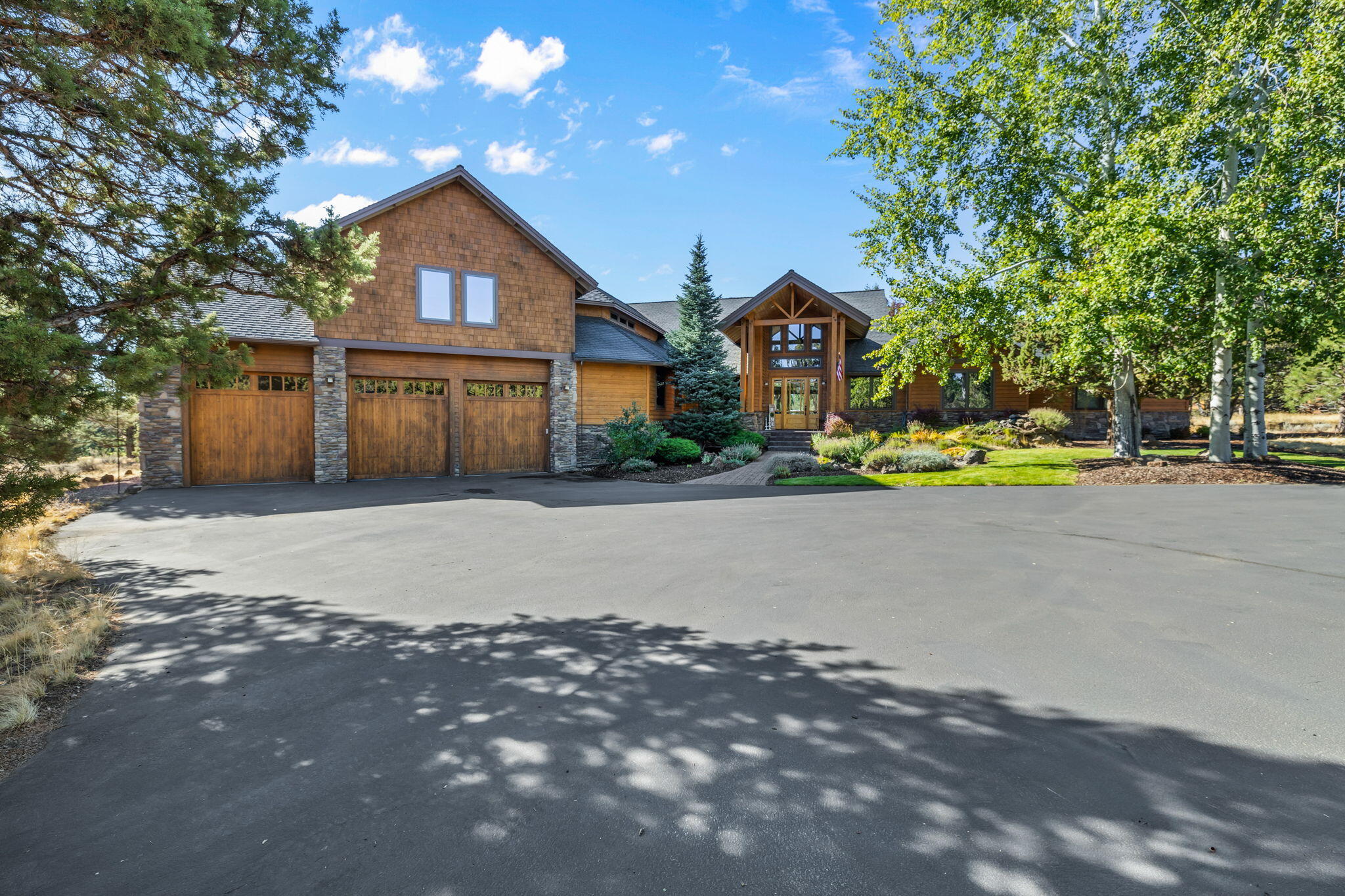 16991 Lady Caroline Drive