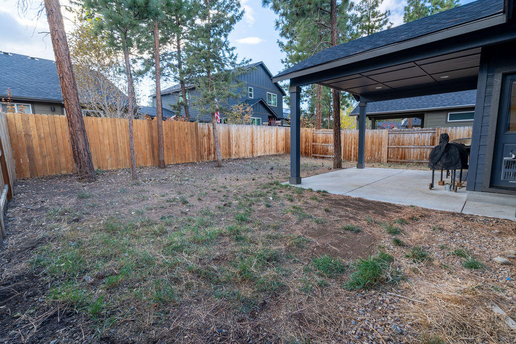 1169 W Williamson Avenue