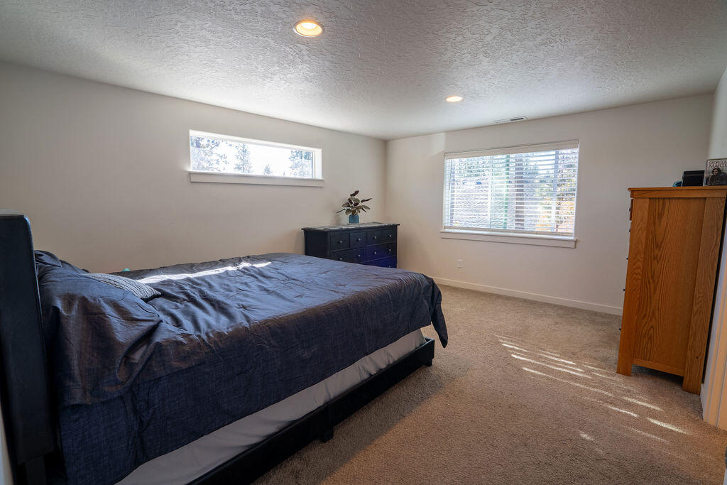 1169 W Williamson Avenue