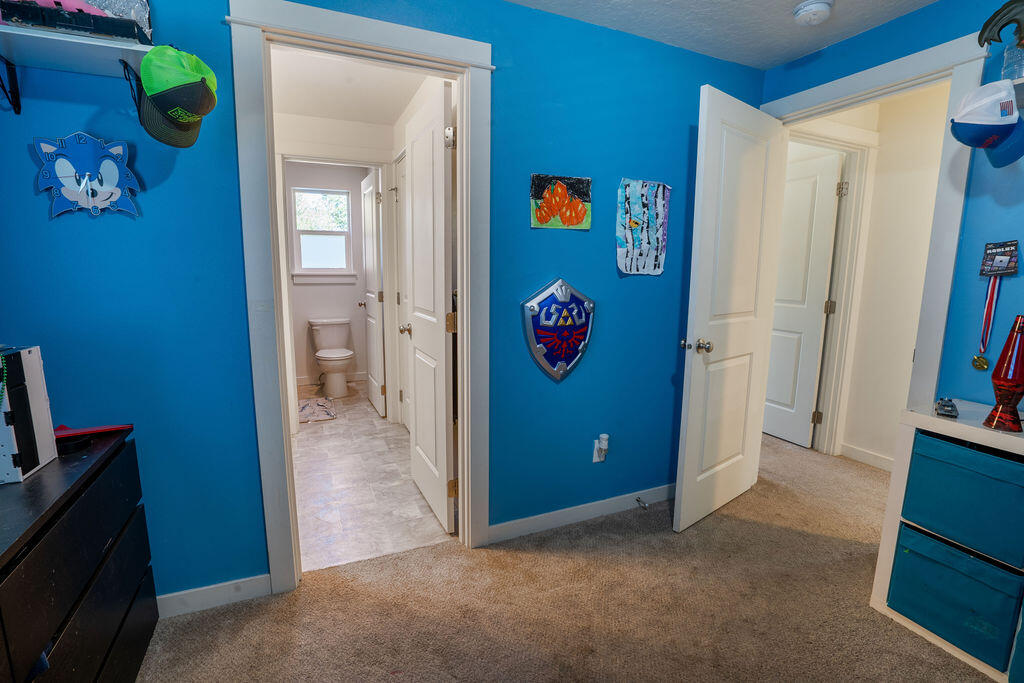 1169 W Williamson Avenue