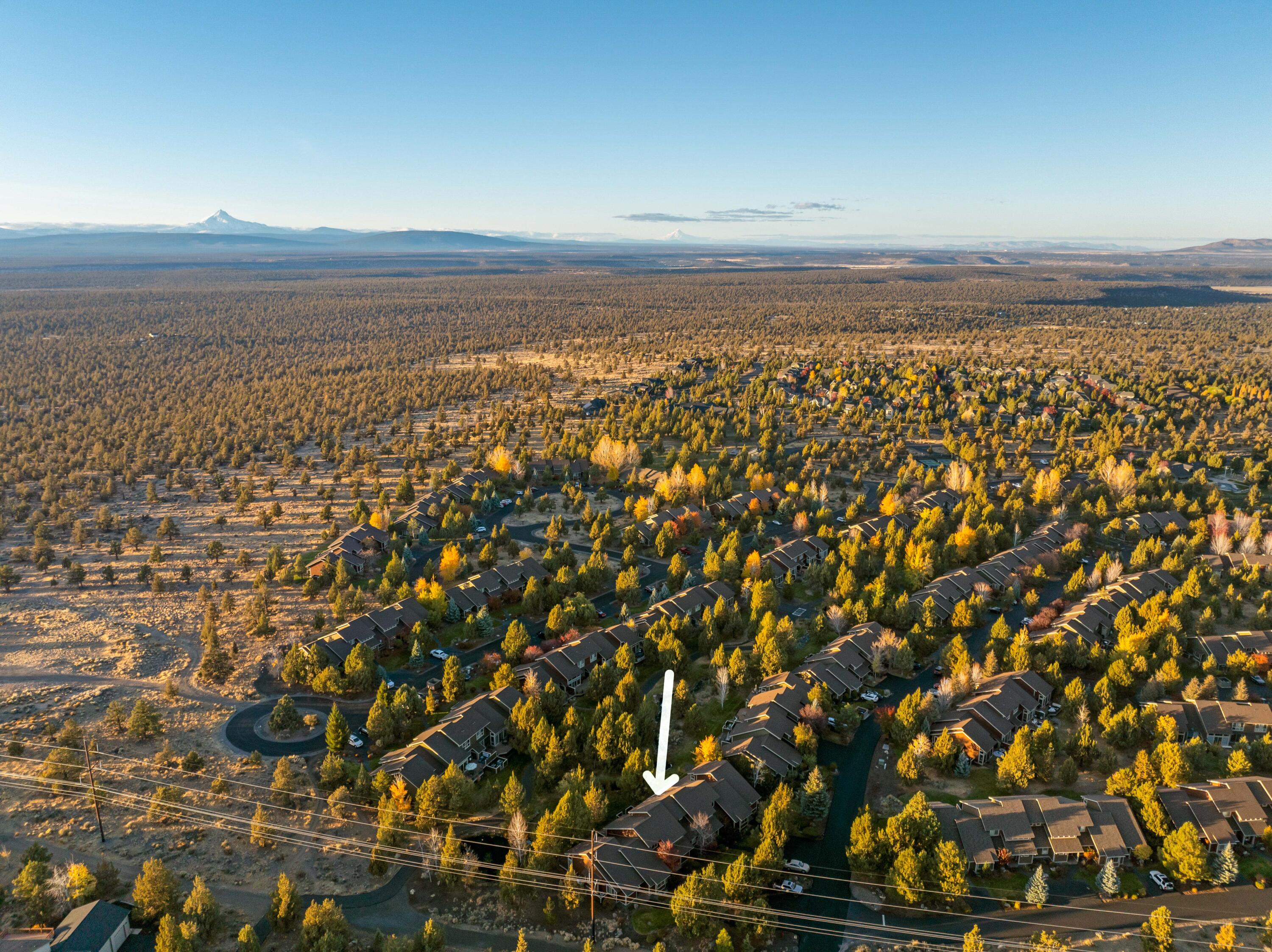 1238 Highland View Loop
