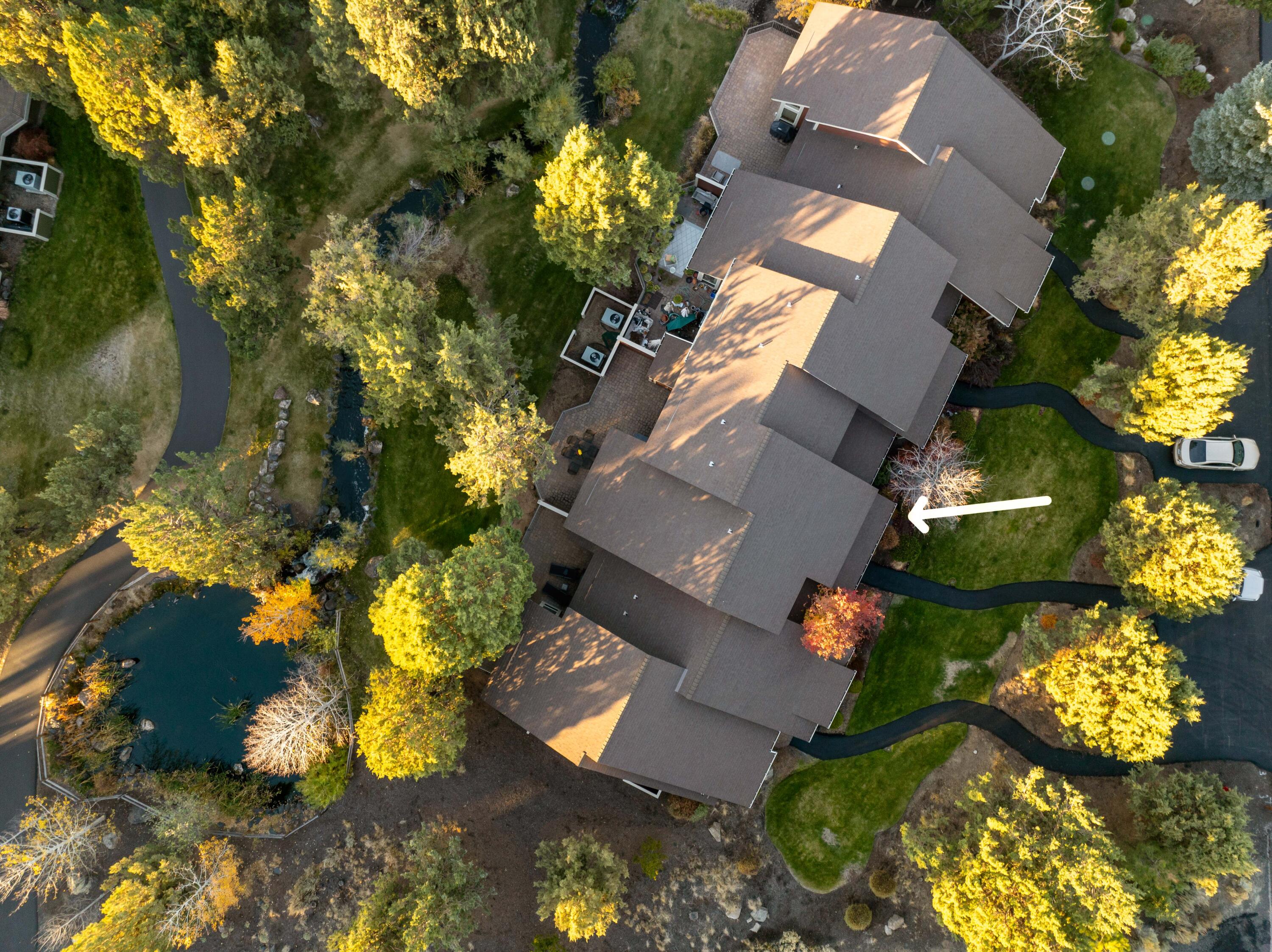 1238 Highland View Loop