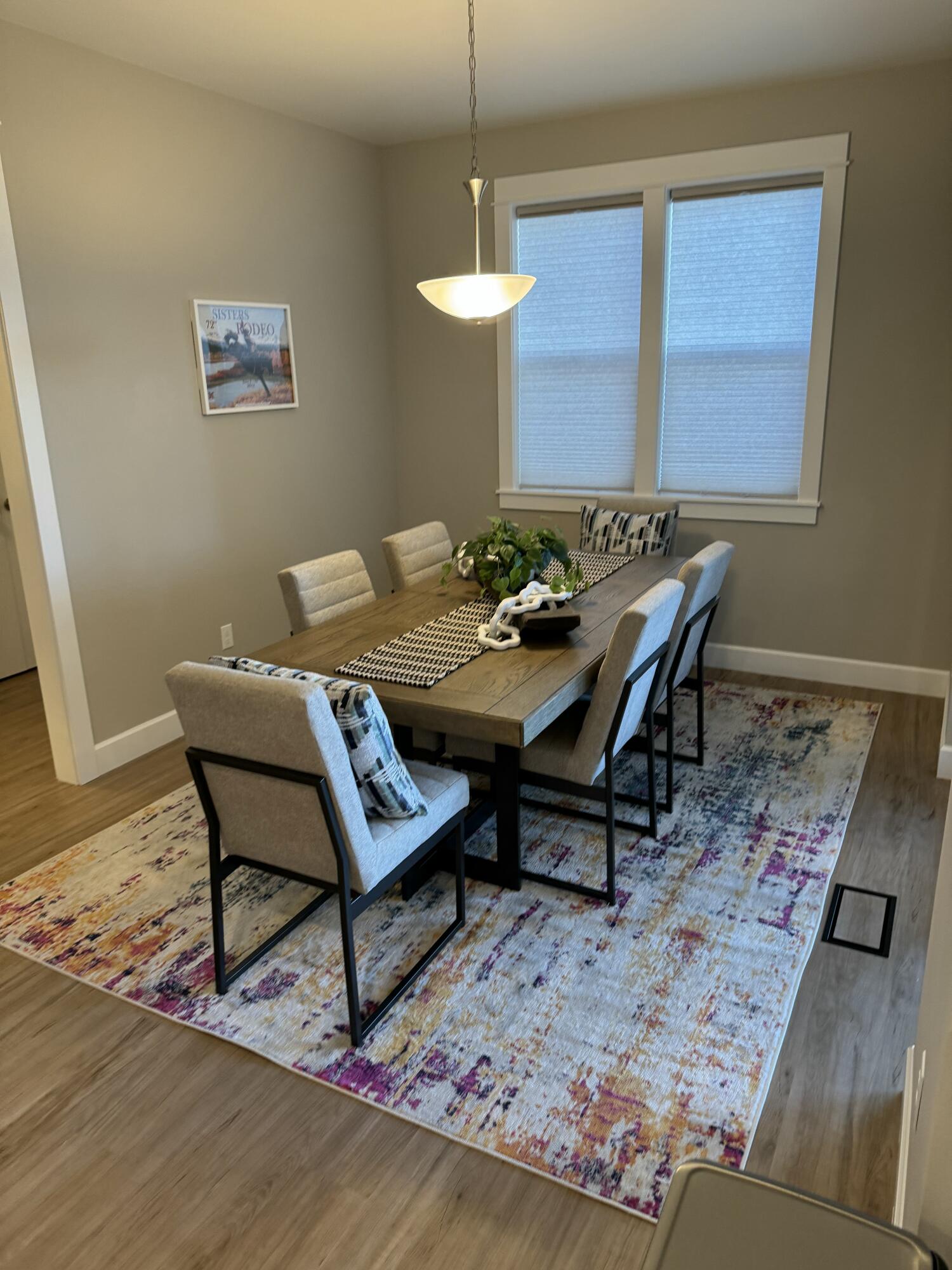 1084 E Horse Back Trail