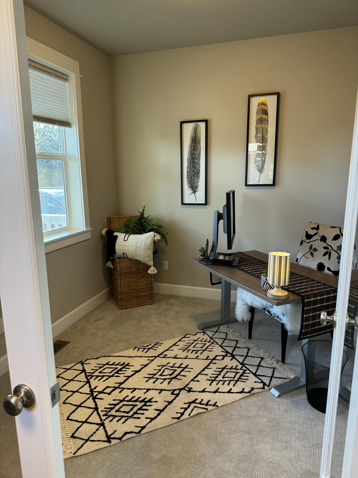 1084 E Horse Back Trail