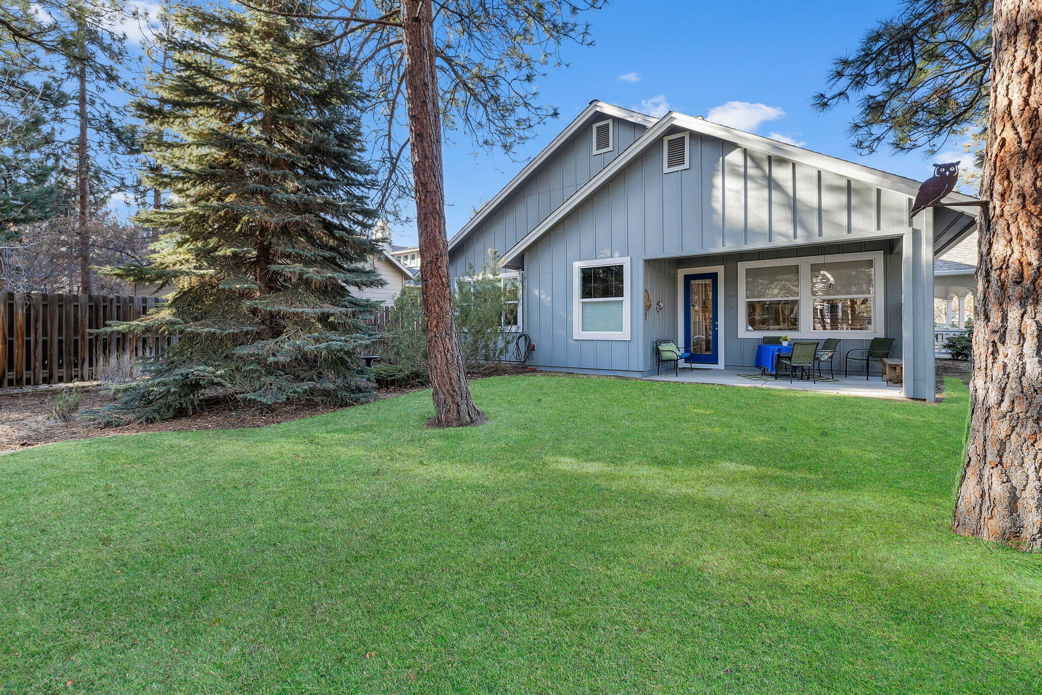 19385 Blue Lake Loop