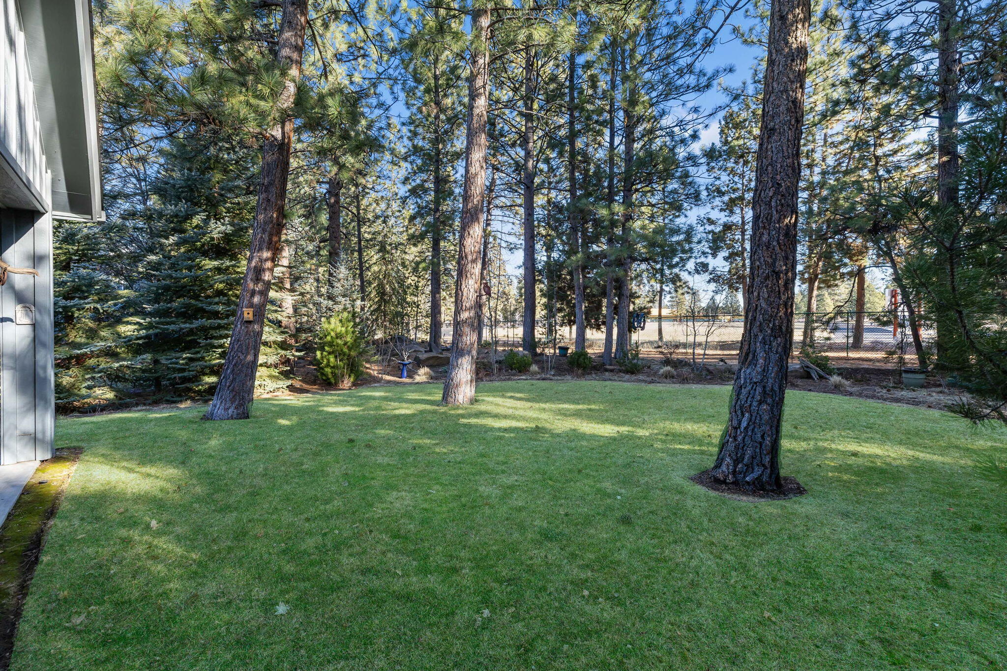 19385 Blue Lake Loop