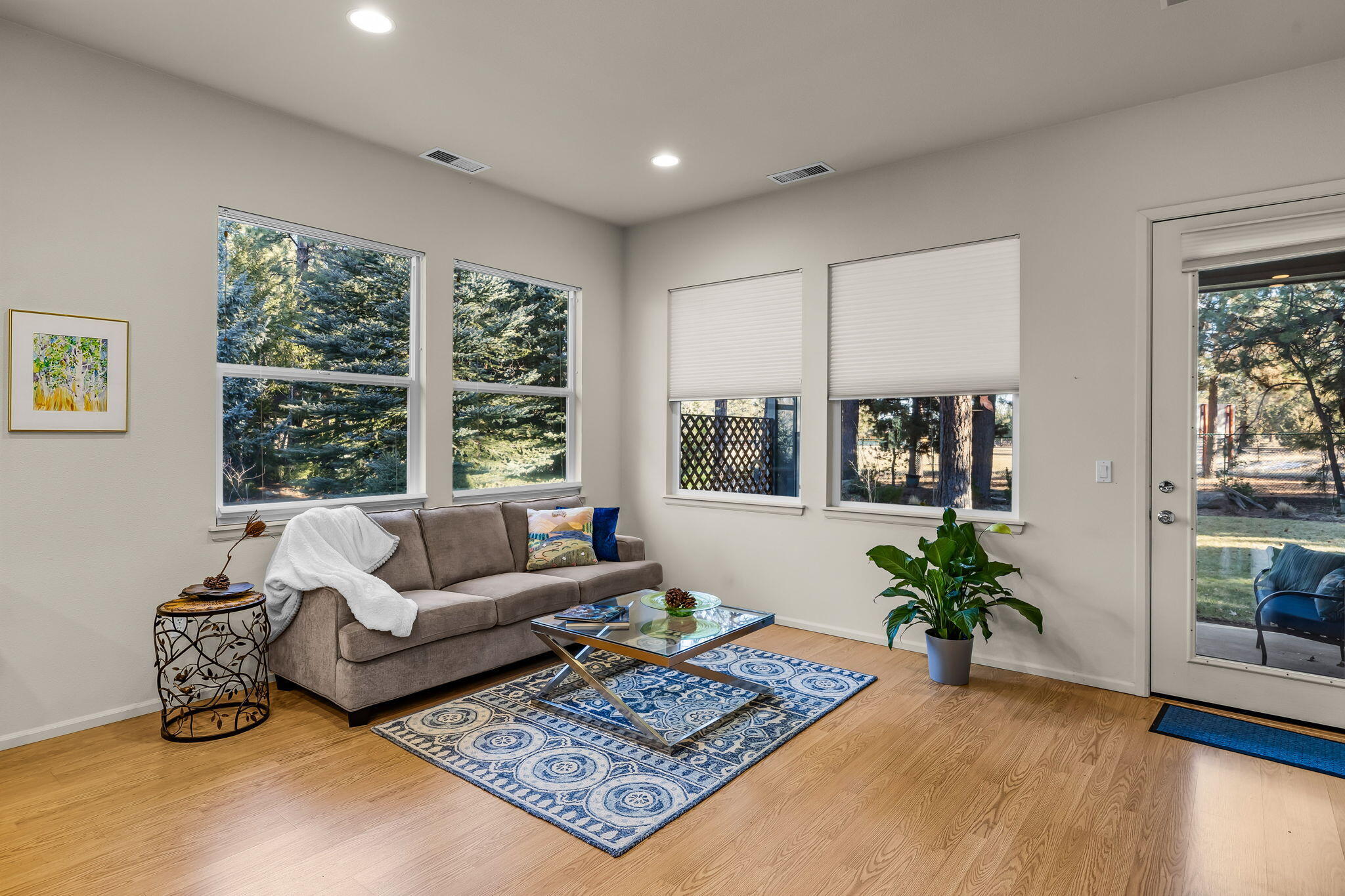 19385 Blue Lake Loop