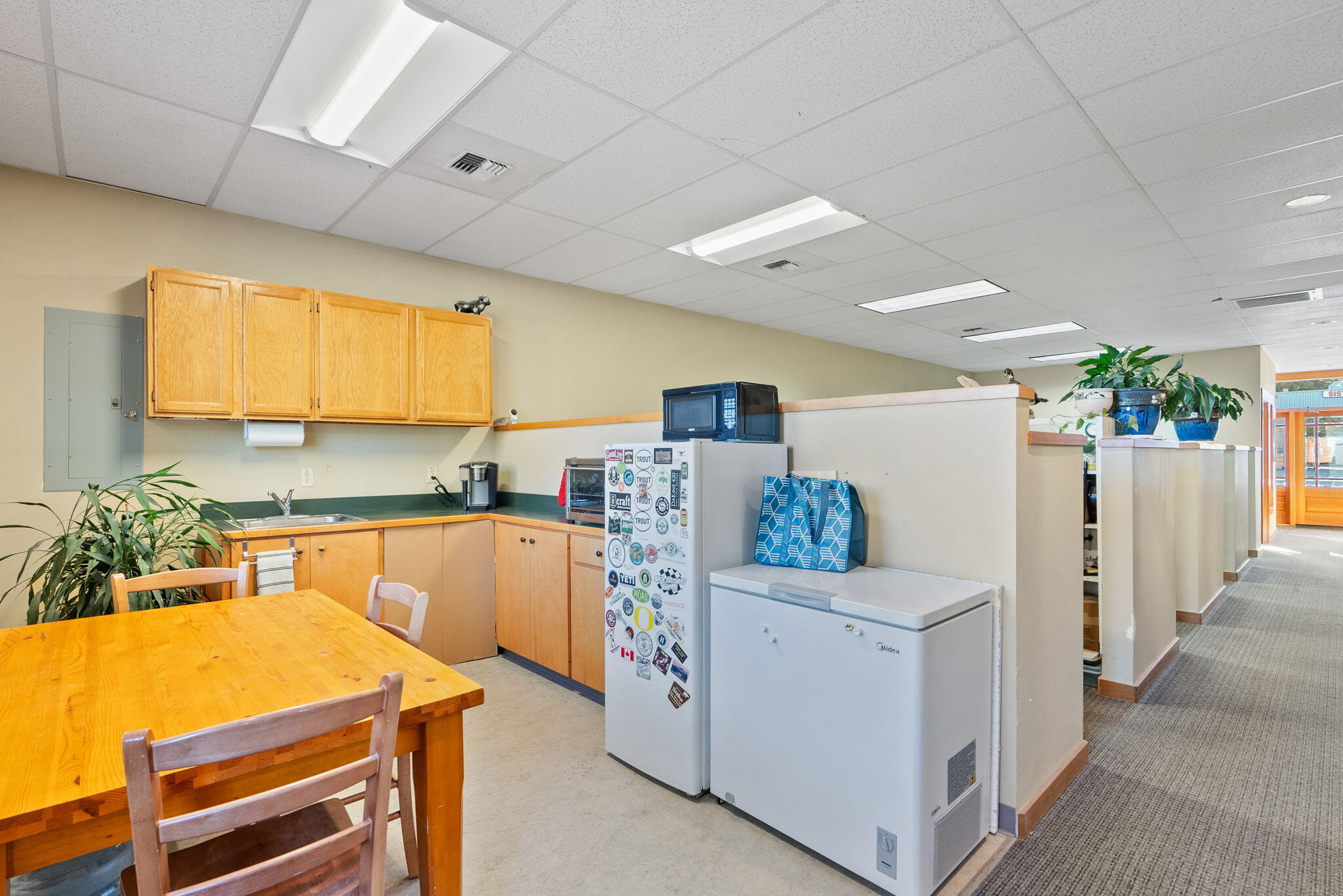 392 W Main Avenue, 2