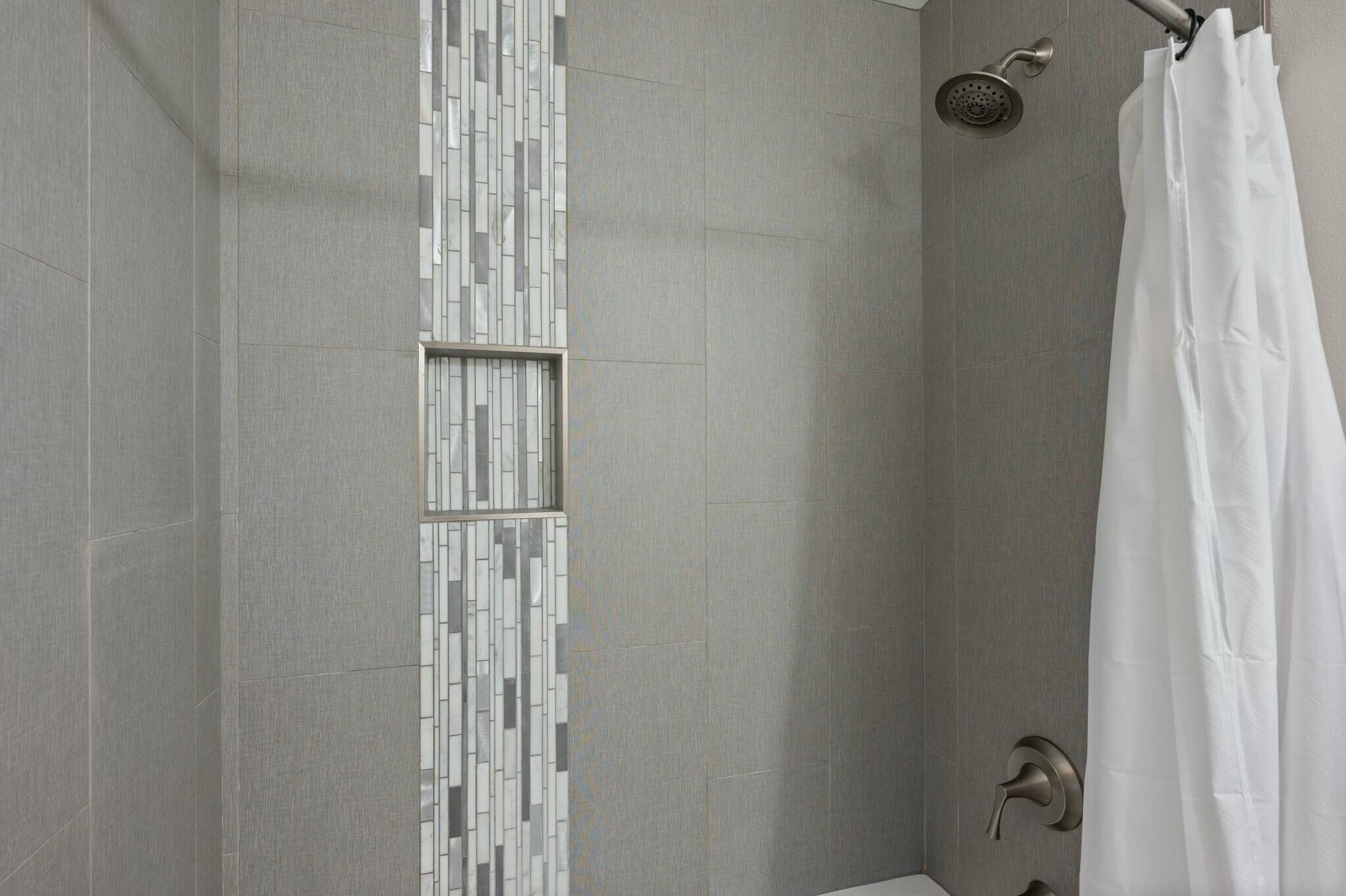 2122 NW Torrey Pines Drive