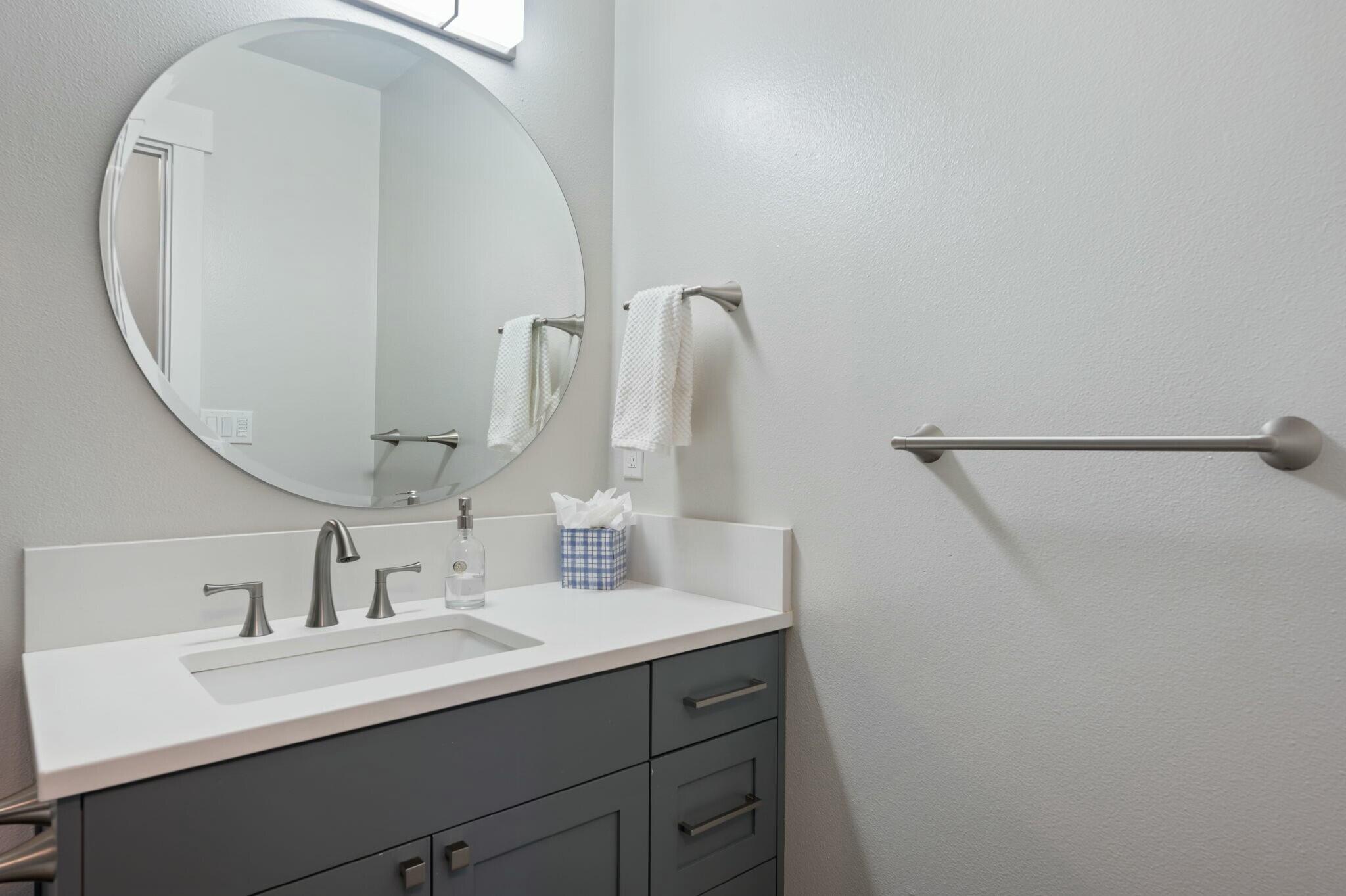 2122 NW Torrey Pines Drive