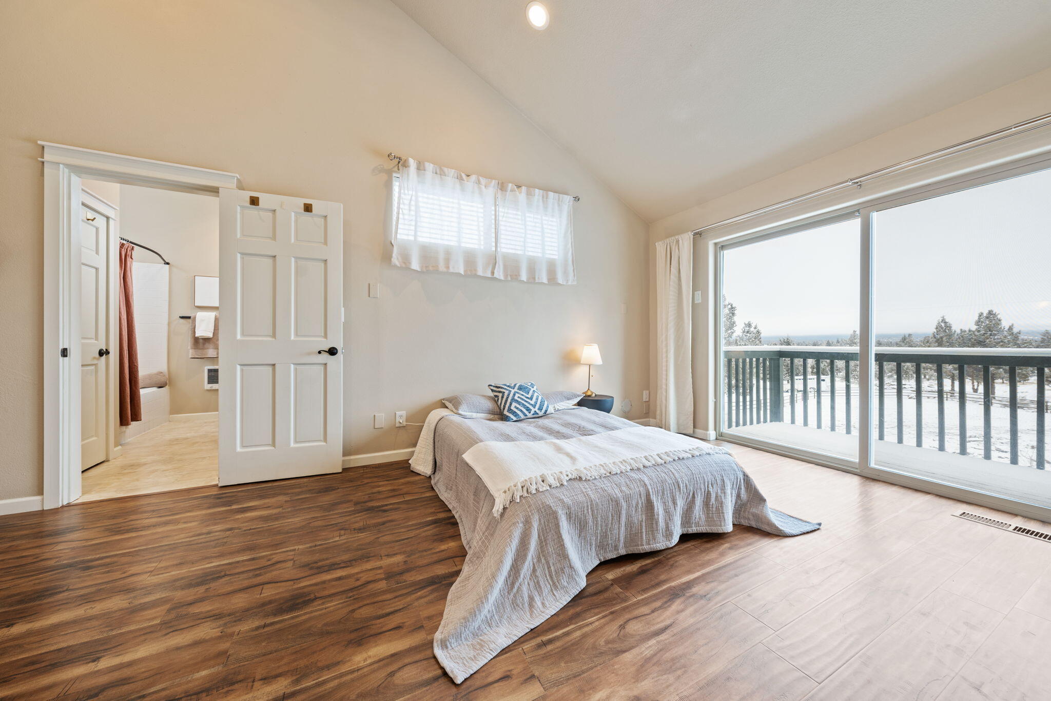 17909 Cascade Estates Drive