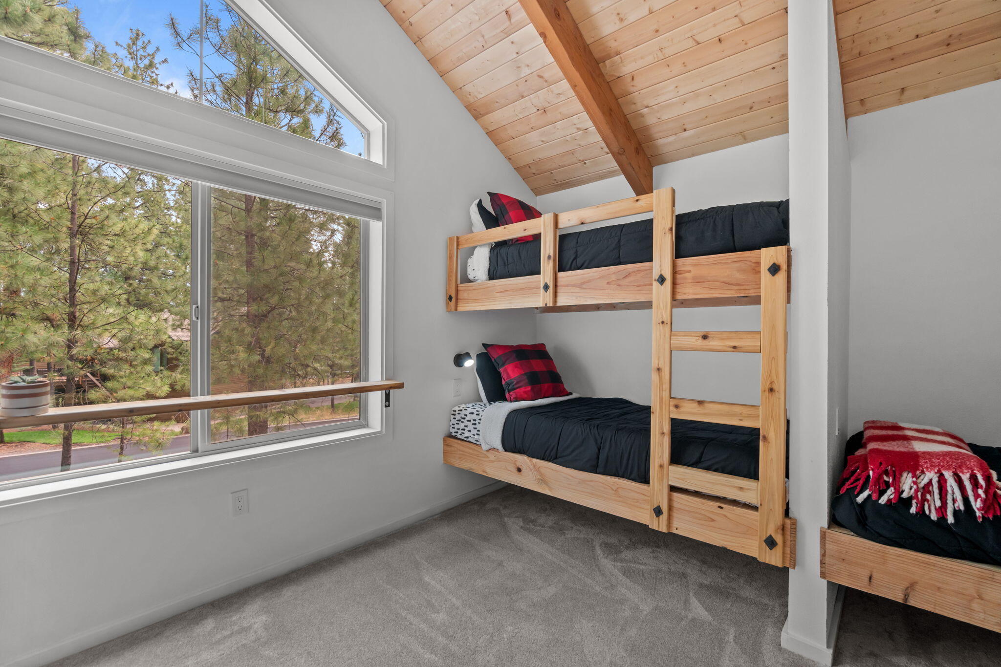 70820 Hyacinth, SH26