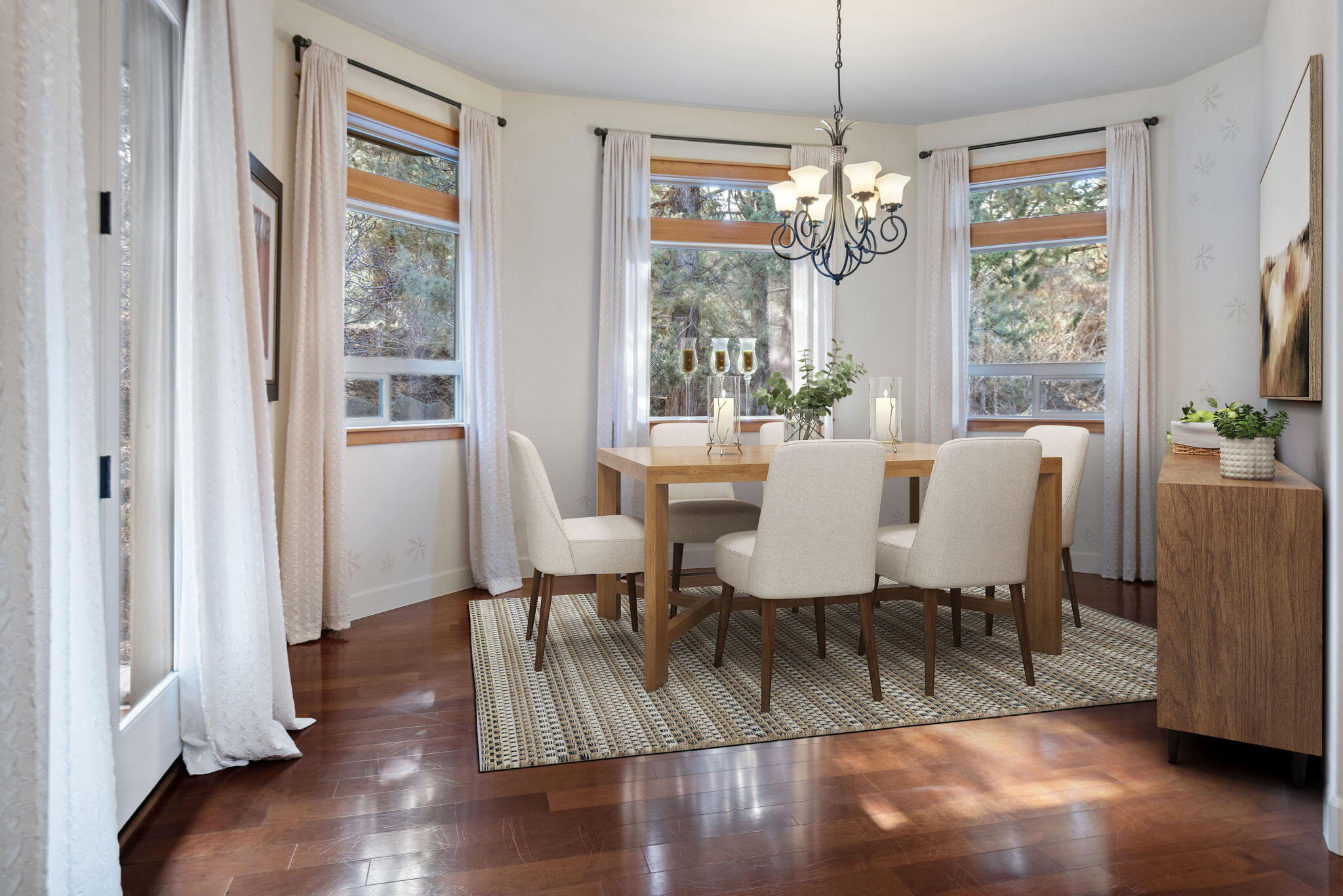 1010 NW Yosemite Drive