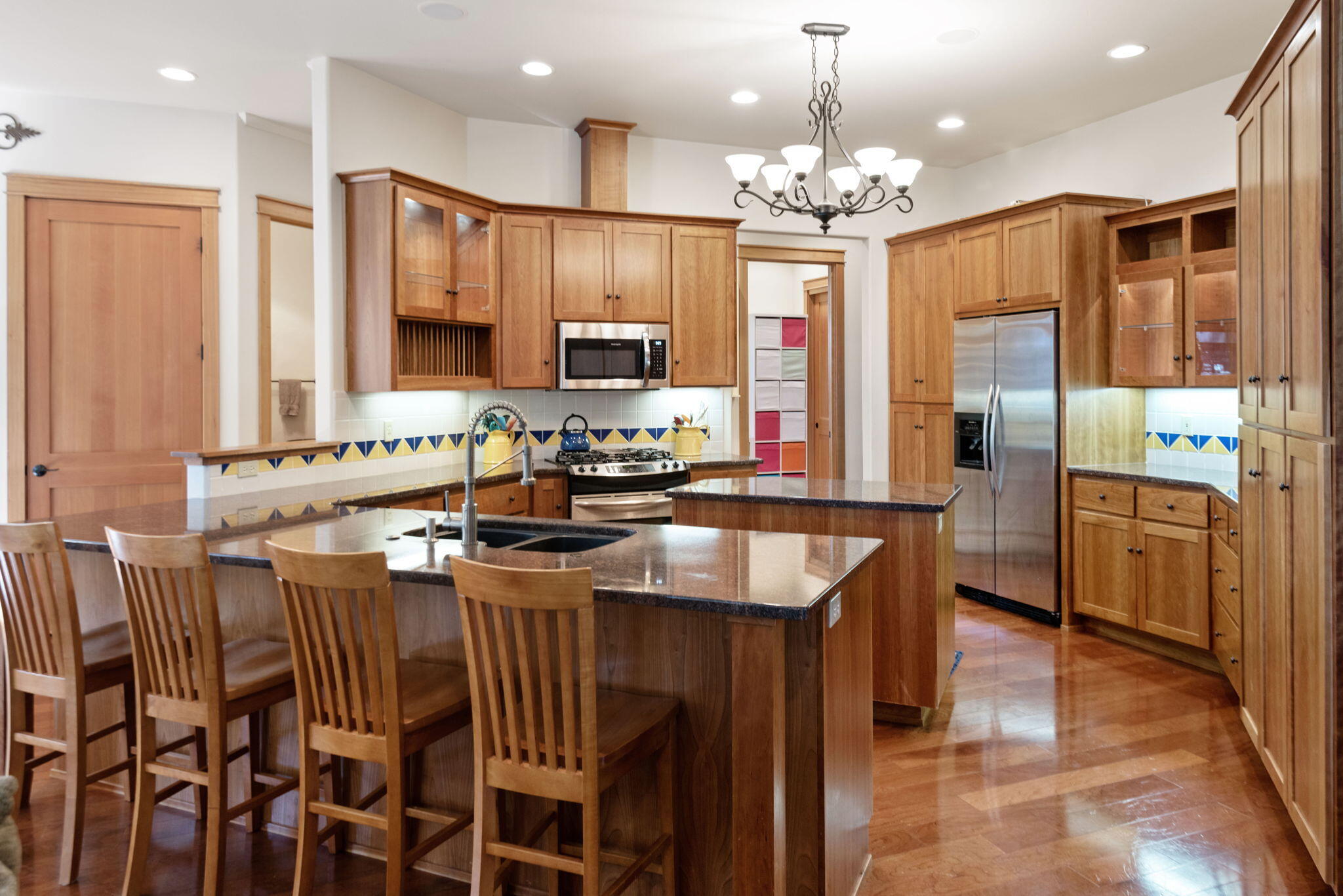 1010 NW Yosemite Drive