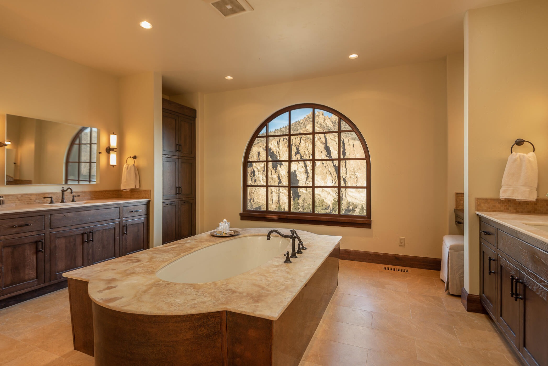 11540 NE Canyons Ranch Drive